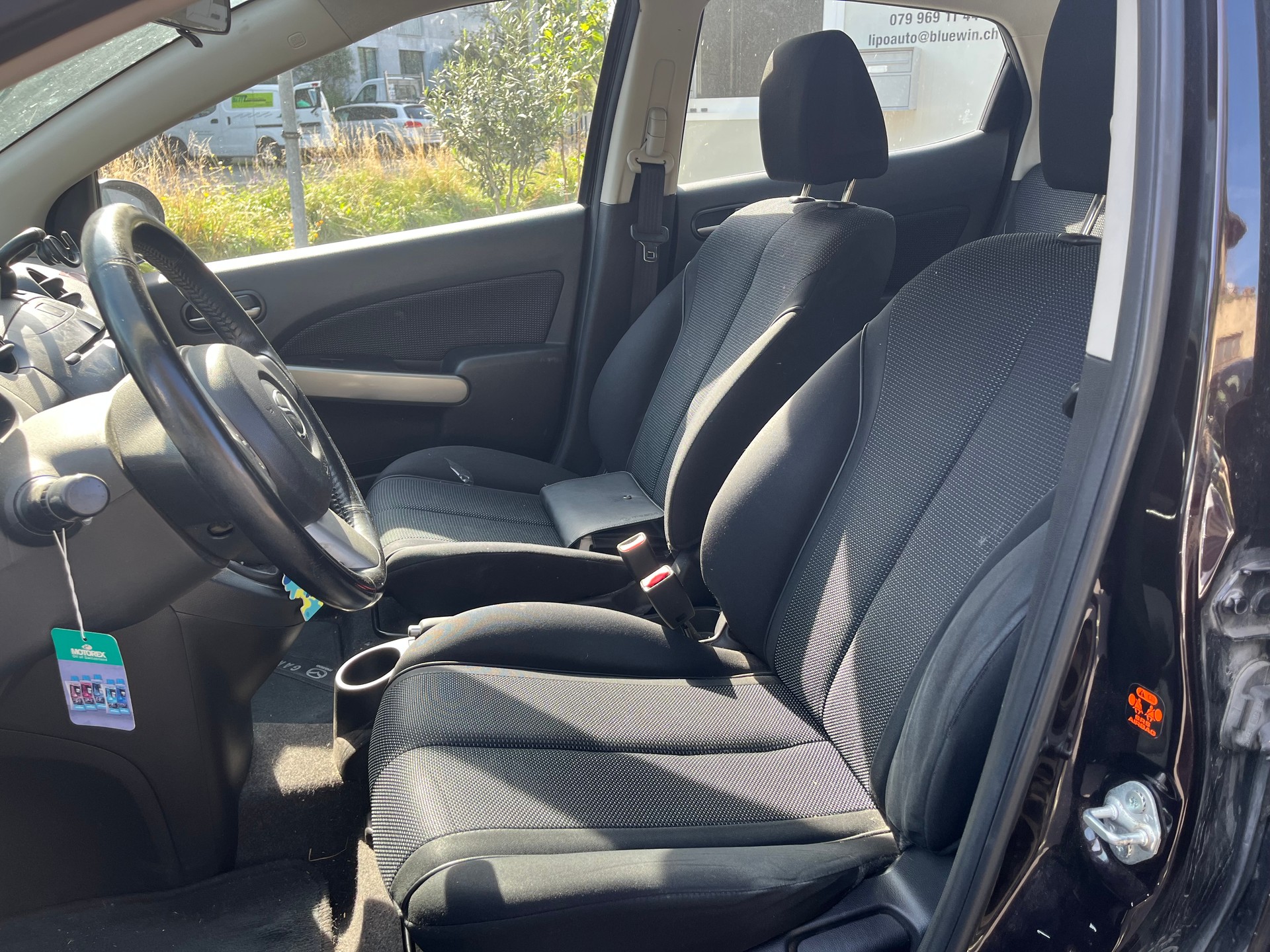 MAZDA 2 1.5i 16V Sport-image-10