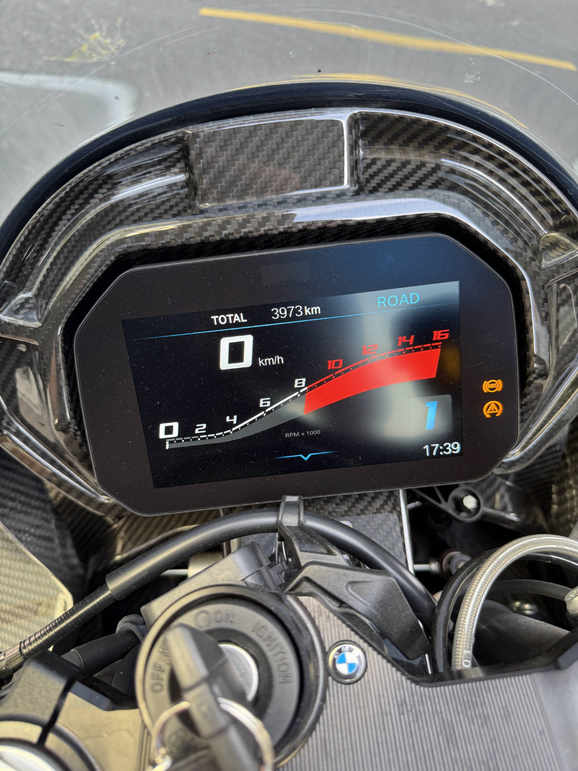 BMW M 1000 RR Competition-image-7