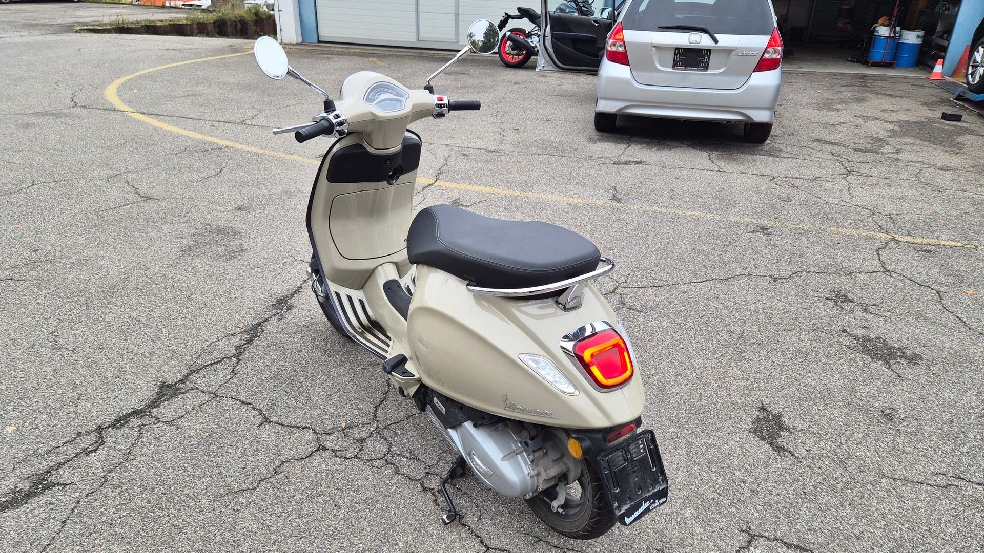 PIAGGIO Vespa 125 Primavera ABS-image-5