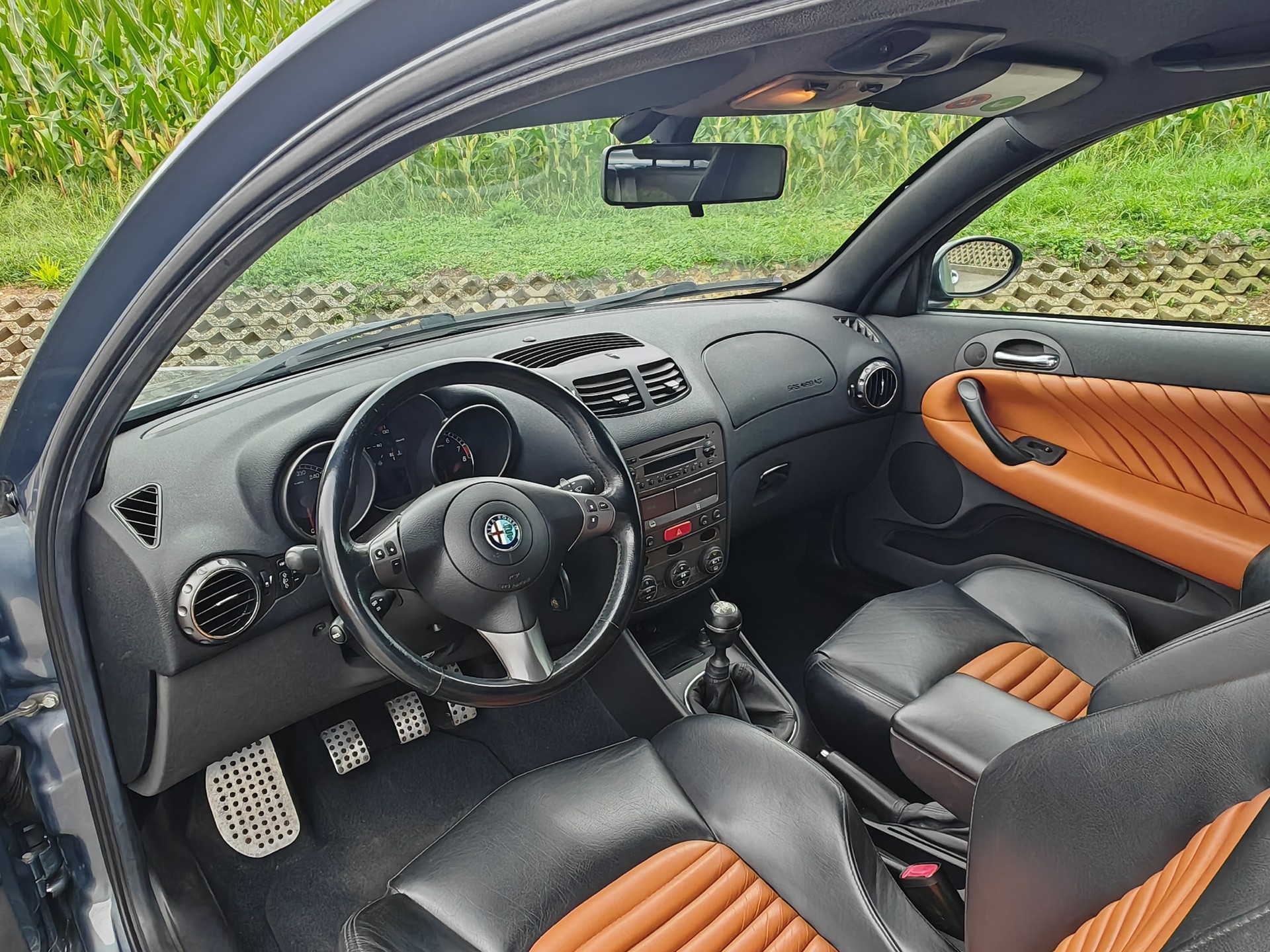 ALFA ROMEO 147 3.2 GTA Pelle Bicolore-image-7