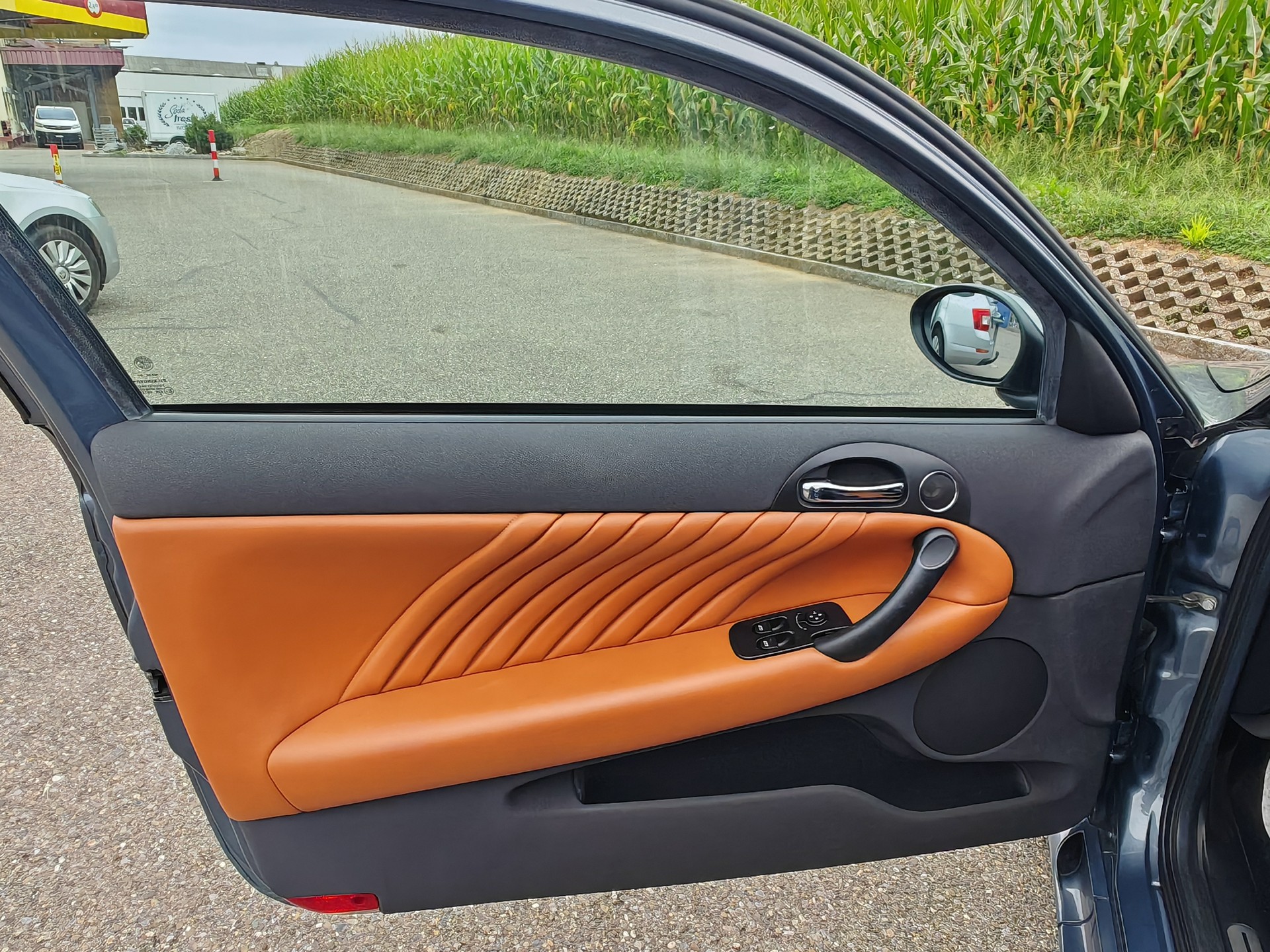 ALFA ROMEO 147 3.2 GTA Pelle Bicolore-image-8