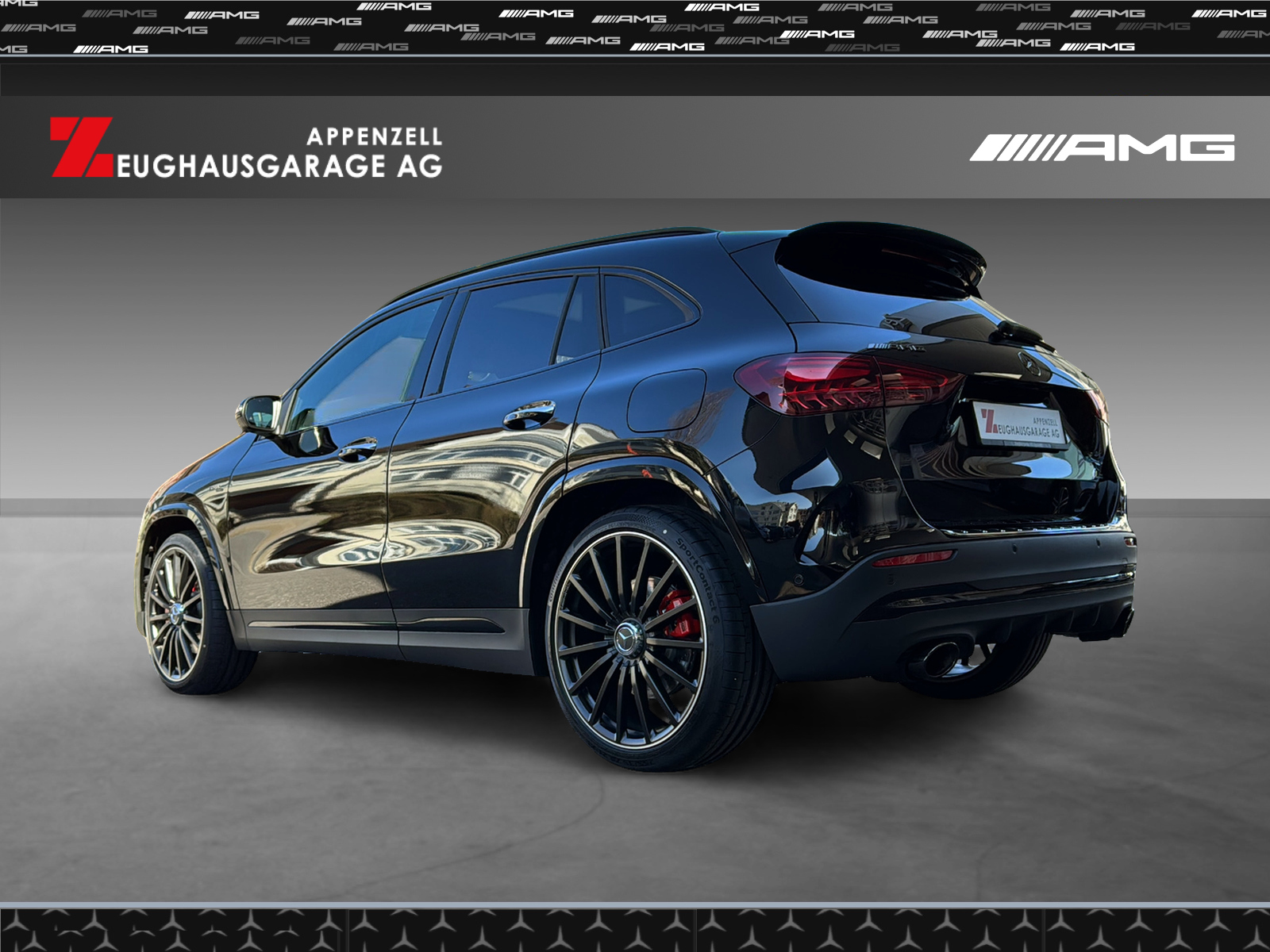 MERCEDES-BENZ GLA 35 4Matic-showroom-element-3