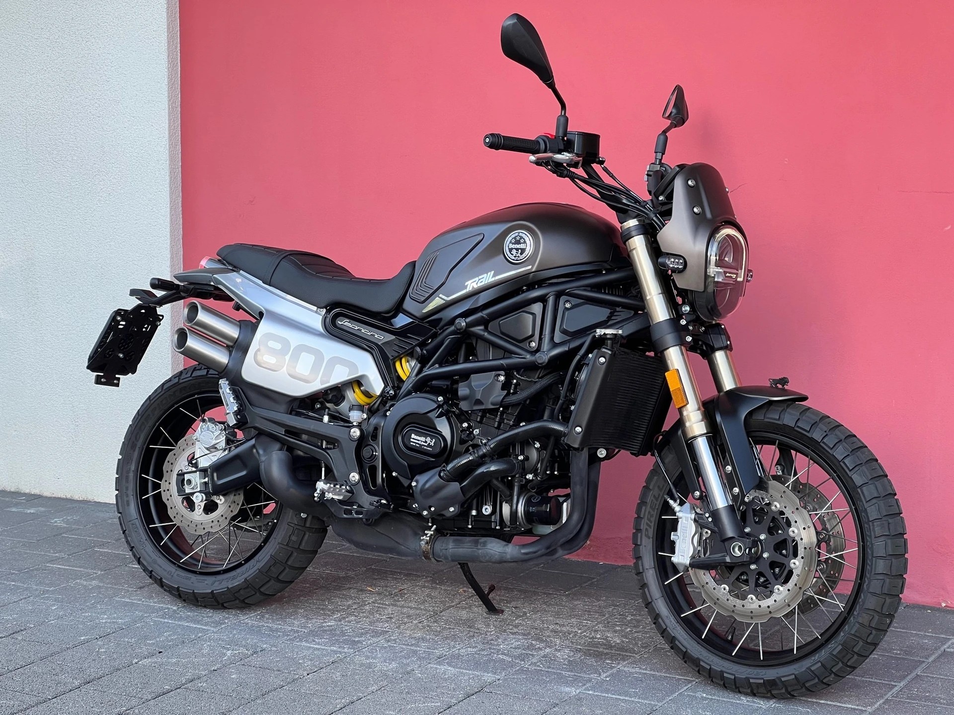 BENELLI Leoncino 800 T-image-1