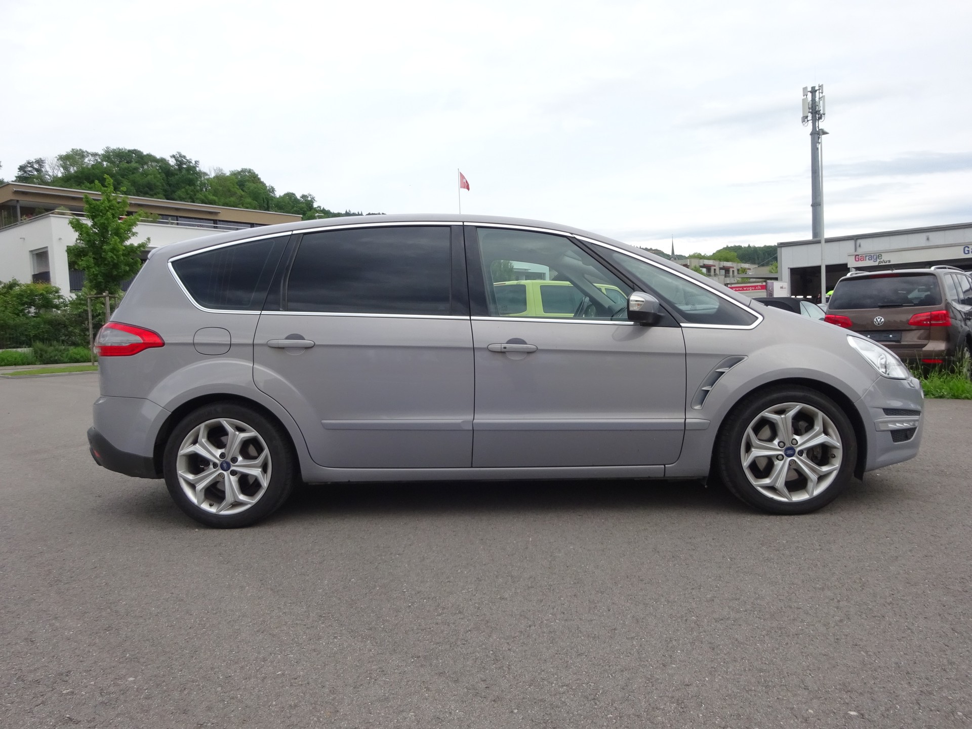 FORD S-Max 2.0 SCTi Titanium PowerShift-image-2
