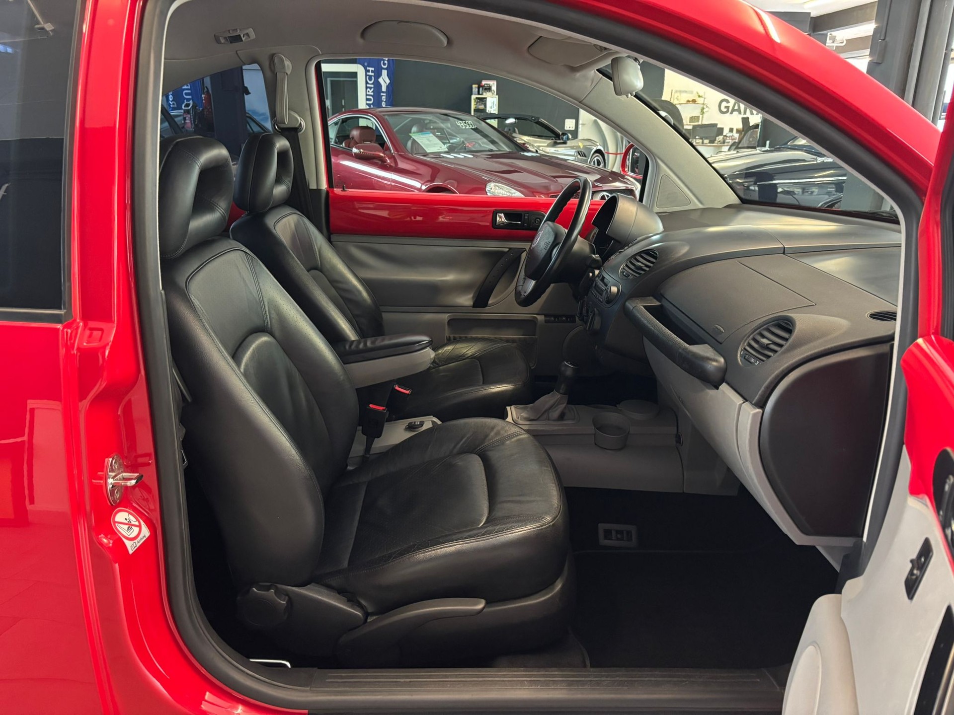 VW Beetle 2.0-image-6