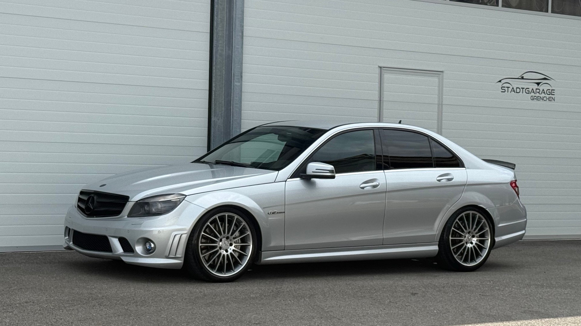MERCEDES-BENZ C 63 AMG Avantgarde 7G-Tronic-image-5