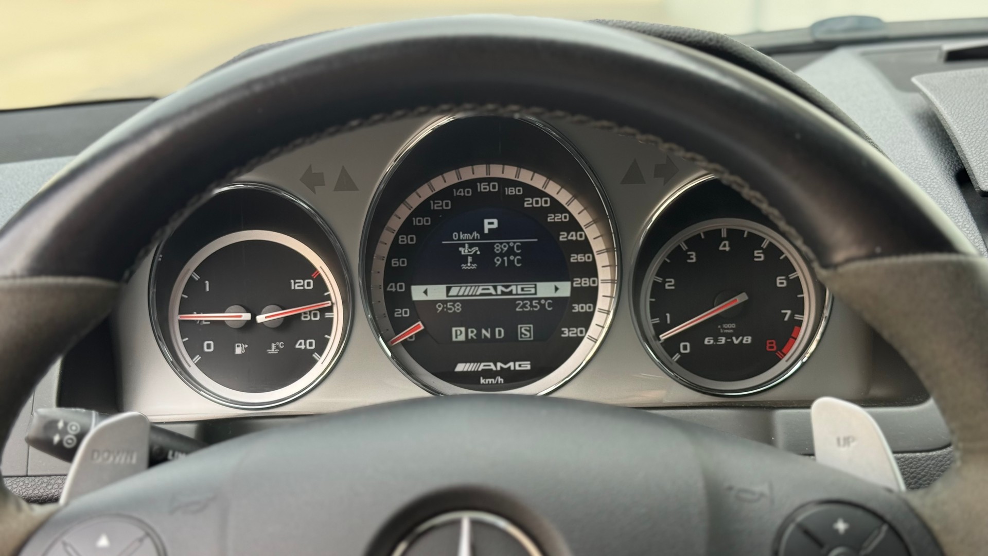 MERCEDES-BENZ C 63 AMG Avantgarde 7G-Tronic-image-10