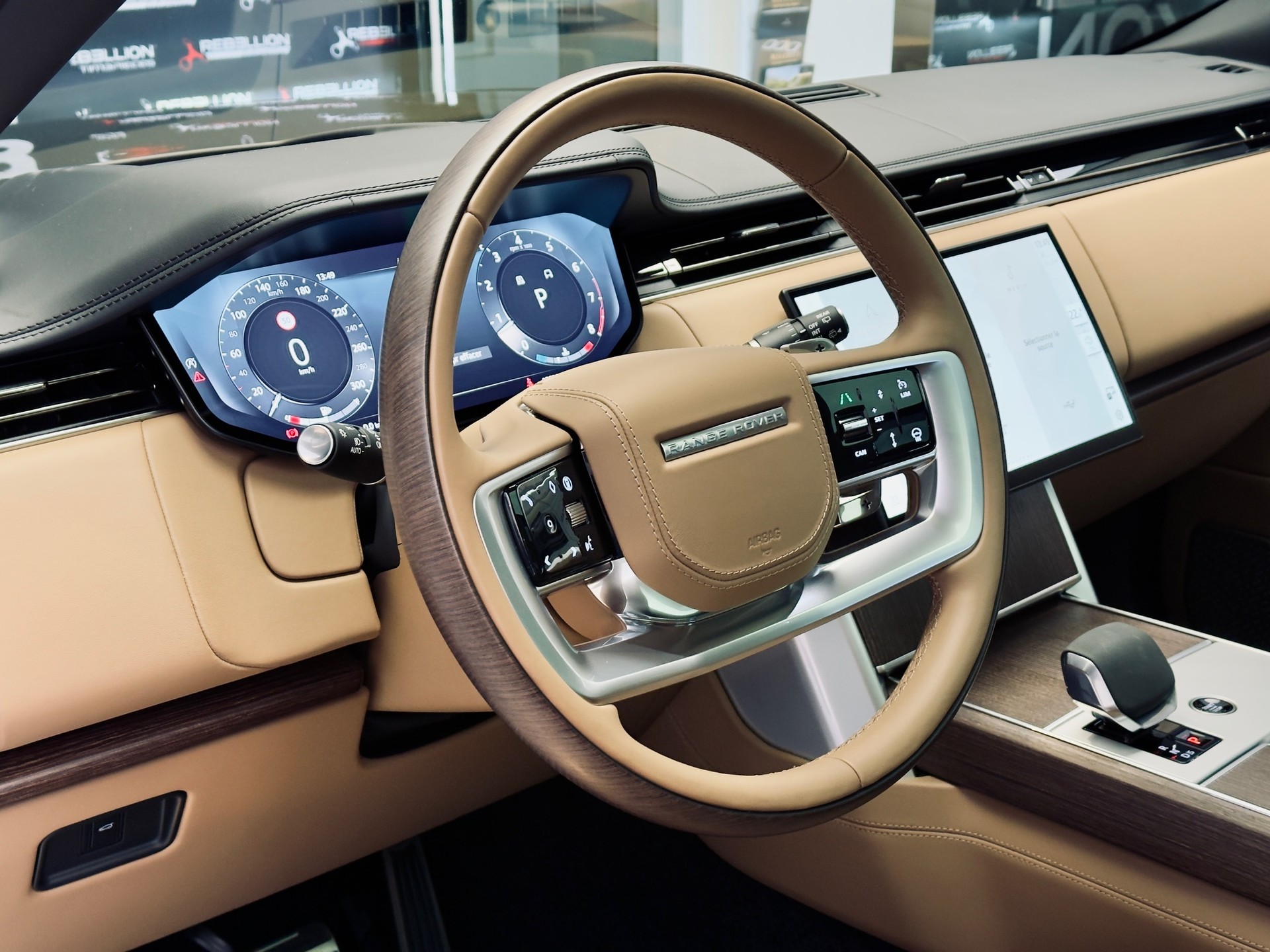 LAND ROVER Range Rover P530 4.4 V8 Autobiography Automatic-image-15