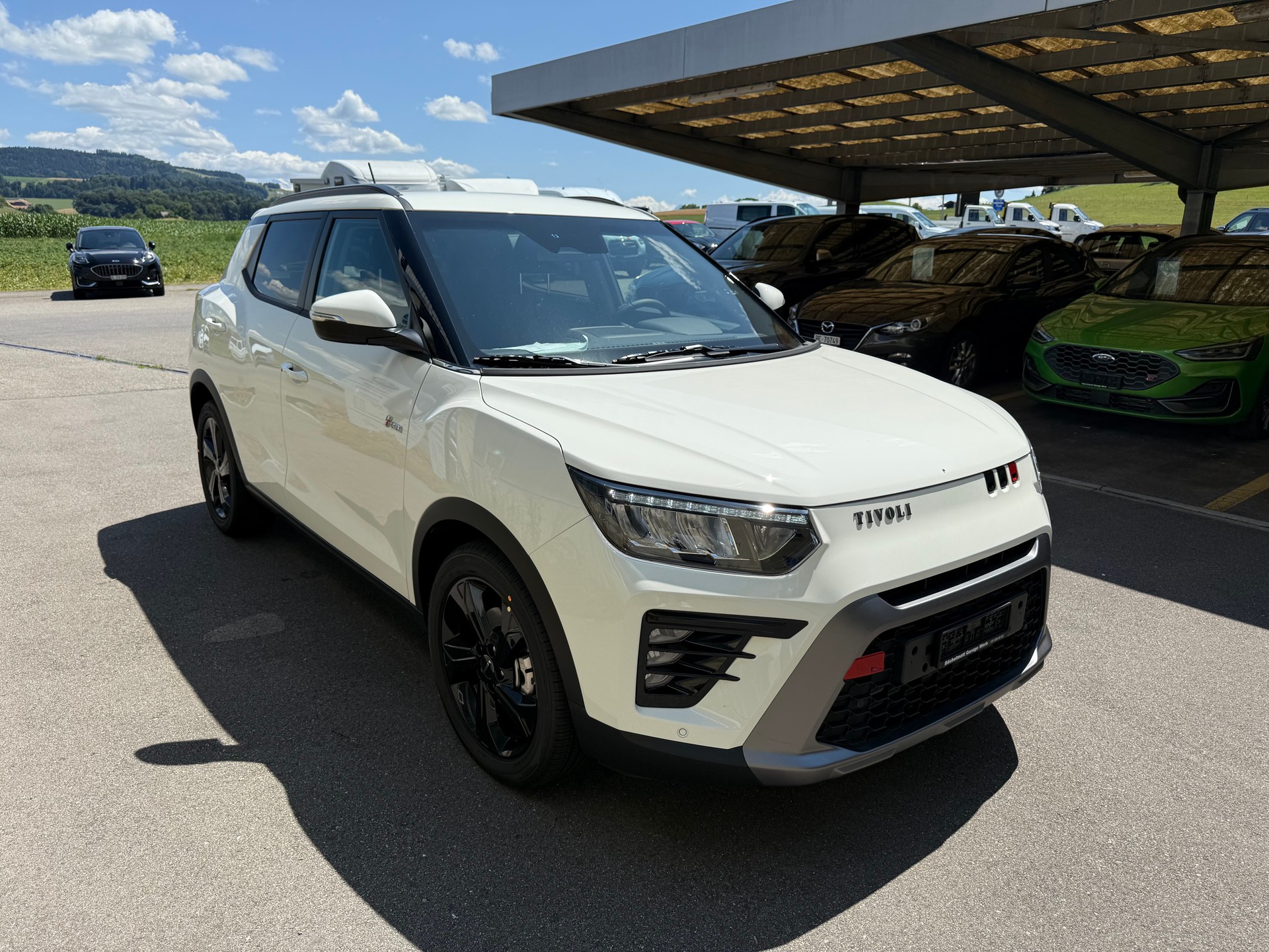 KGM-SsangYong Tivoli 1.5 T GDI Platinum 4WD Automat-image-5