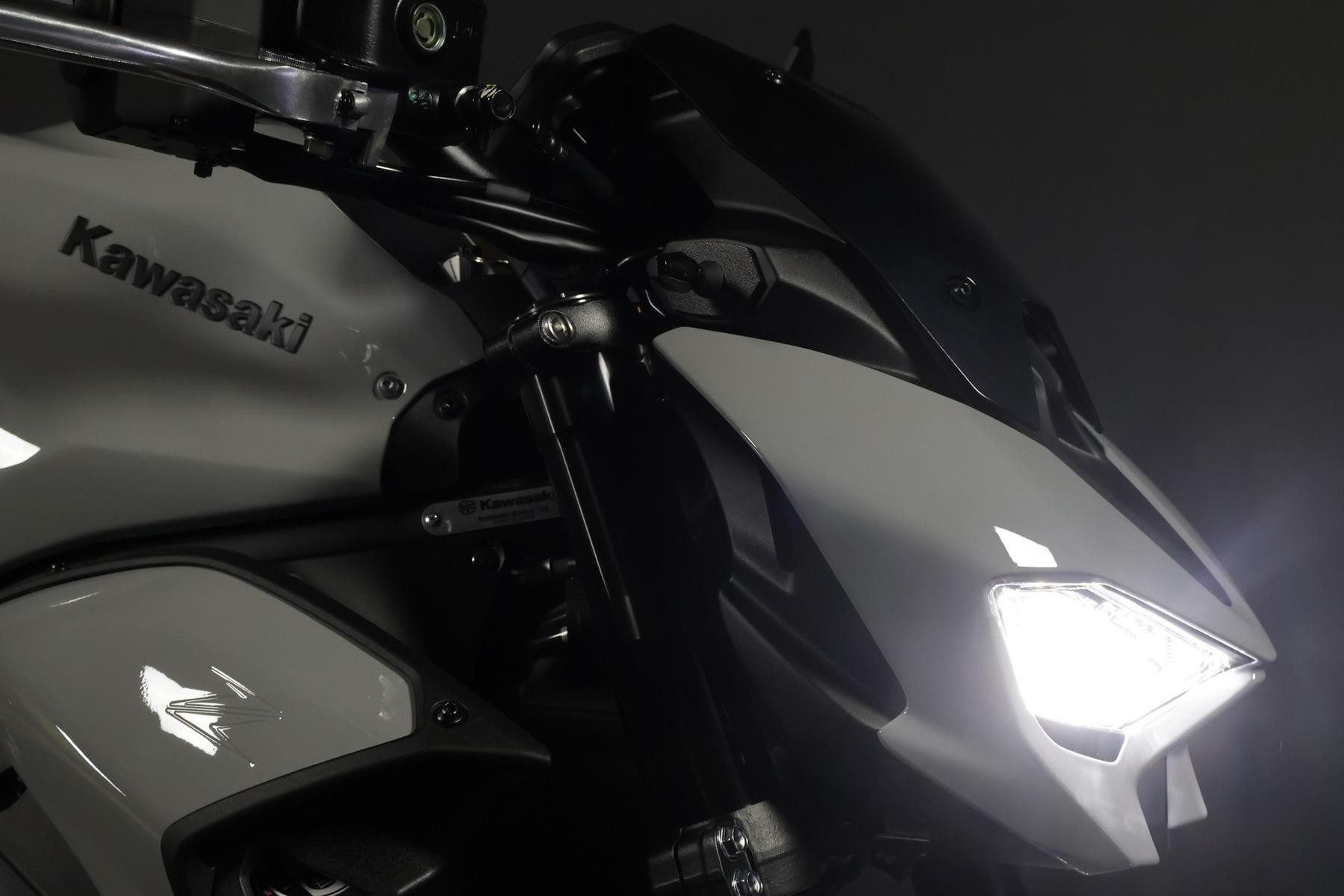 KAWASAKI Z 900 (91/70/35 KW) *Nardo Light* Level 3-image-4