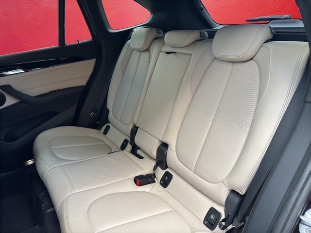 BMW X1 xDrive 25i xLine Steptronic-image-20