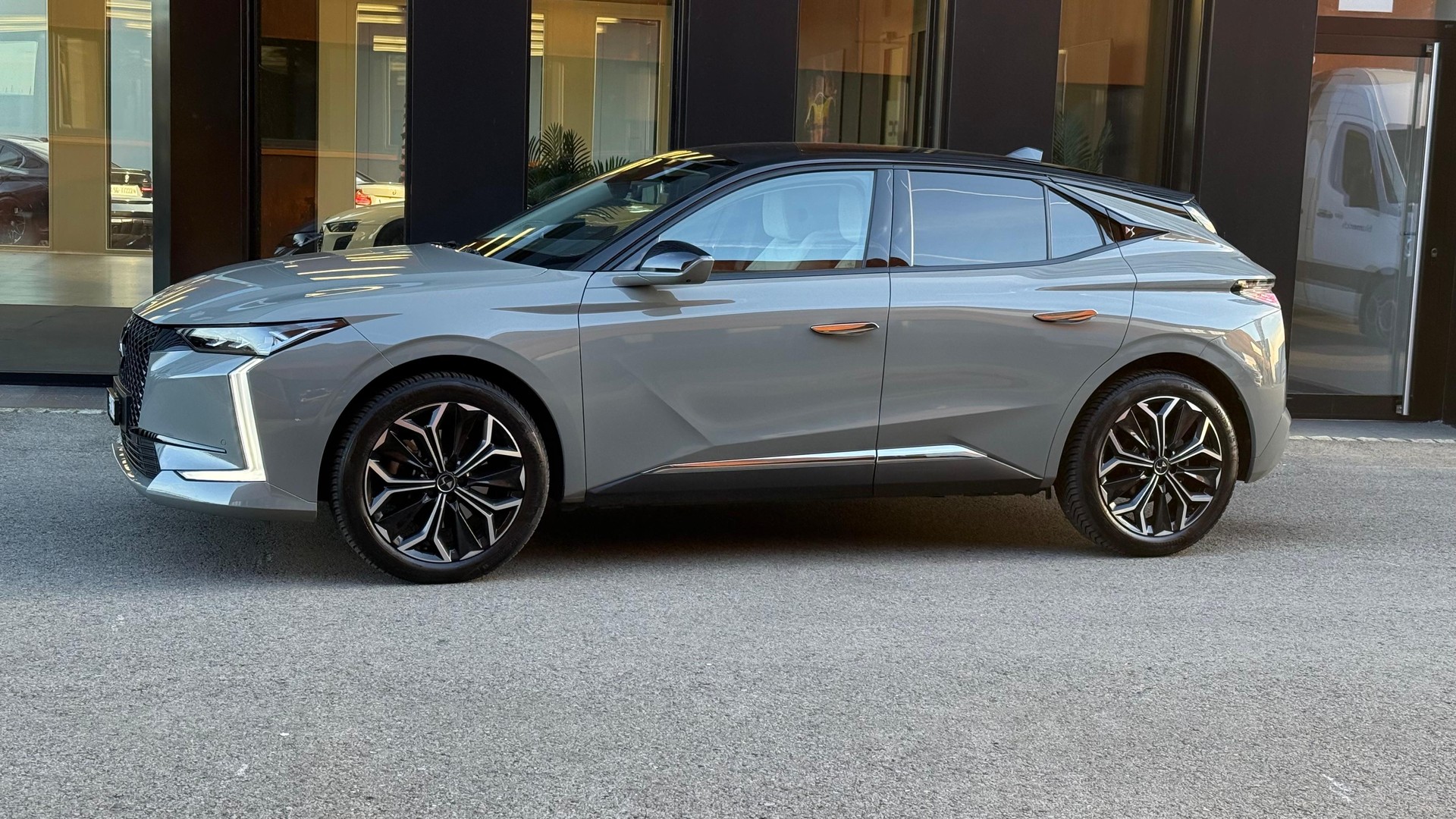 DS AUTOMOBILES DS 4 1.6 Pure Tech Cross Rivoli EAT8-image-2