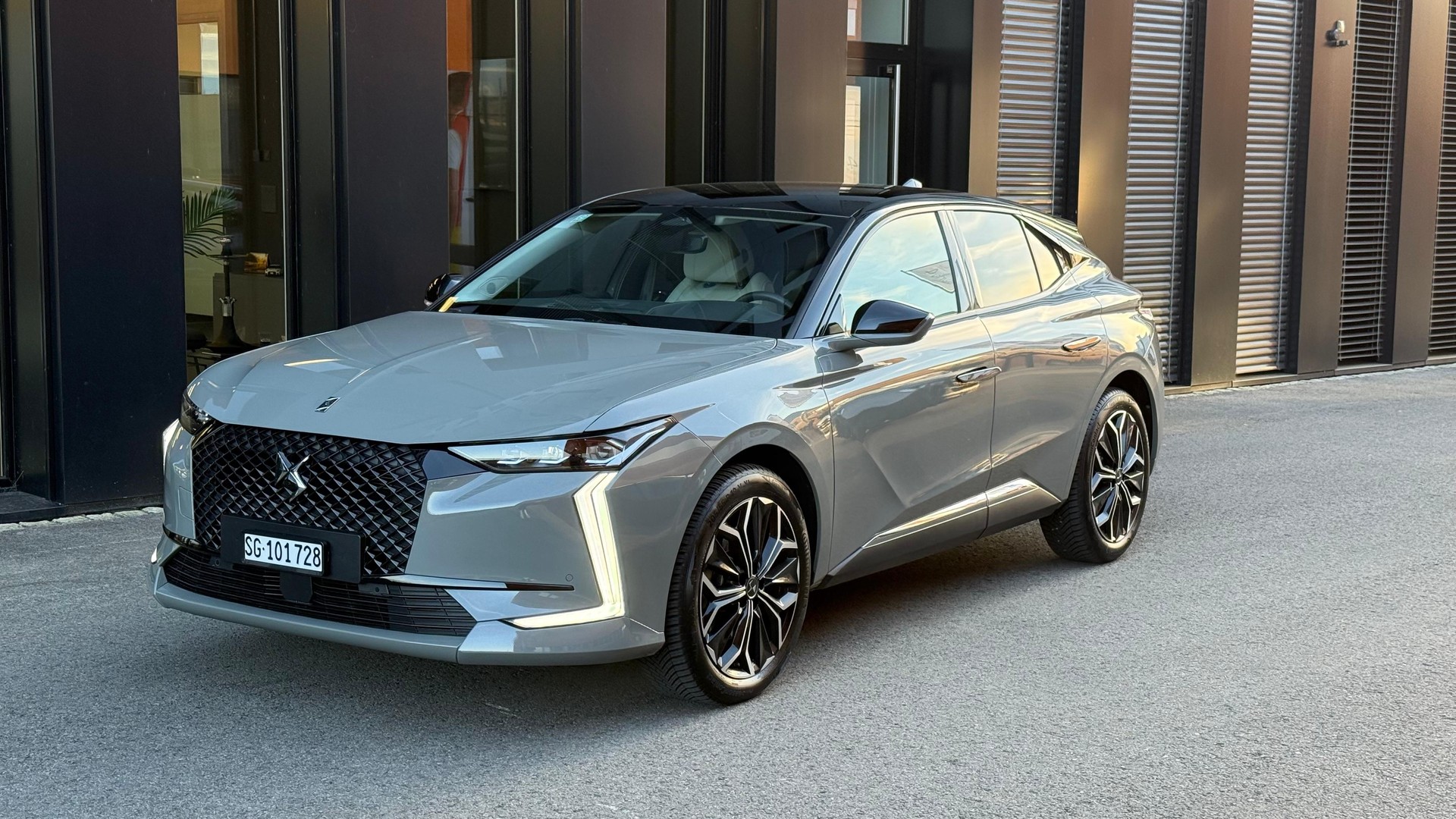 DS AUTOMOBILES DS 4 1.6 Pure Tech Cross Rivoli EAT8-image-1