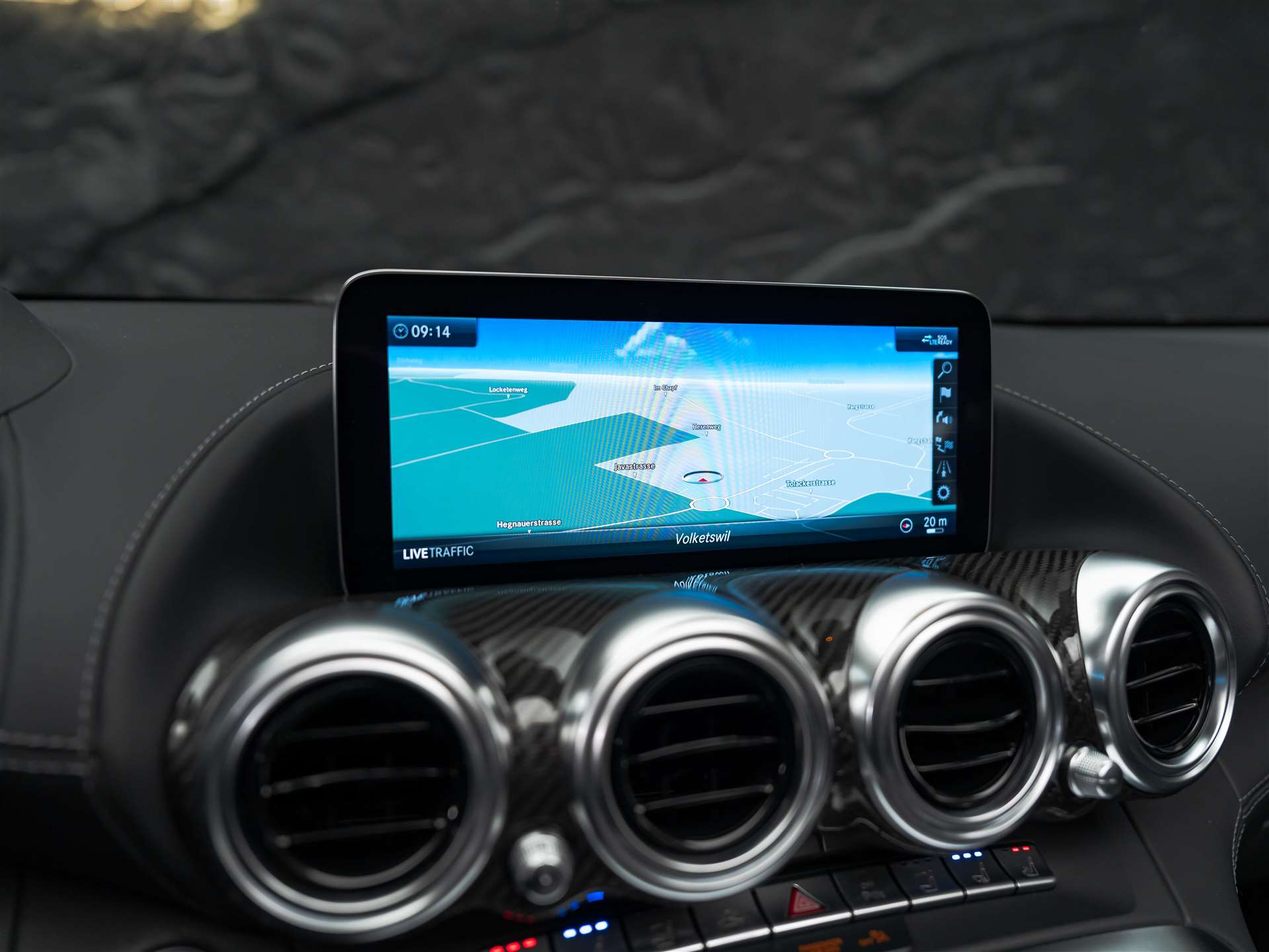 MERCEDES-BENZ AMG GT C Roadster Speedshift DCT *CH-Auto*Keramik*Burmester*Sitzlüftung*MSI+*-image-35