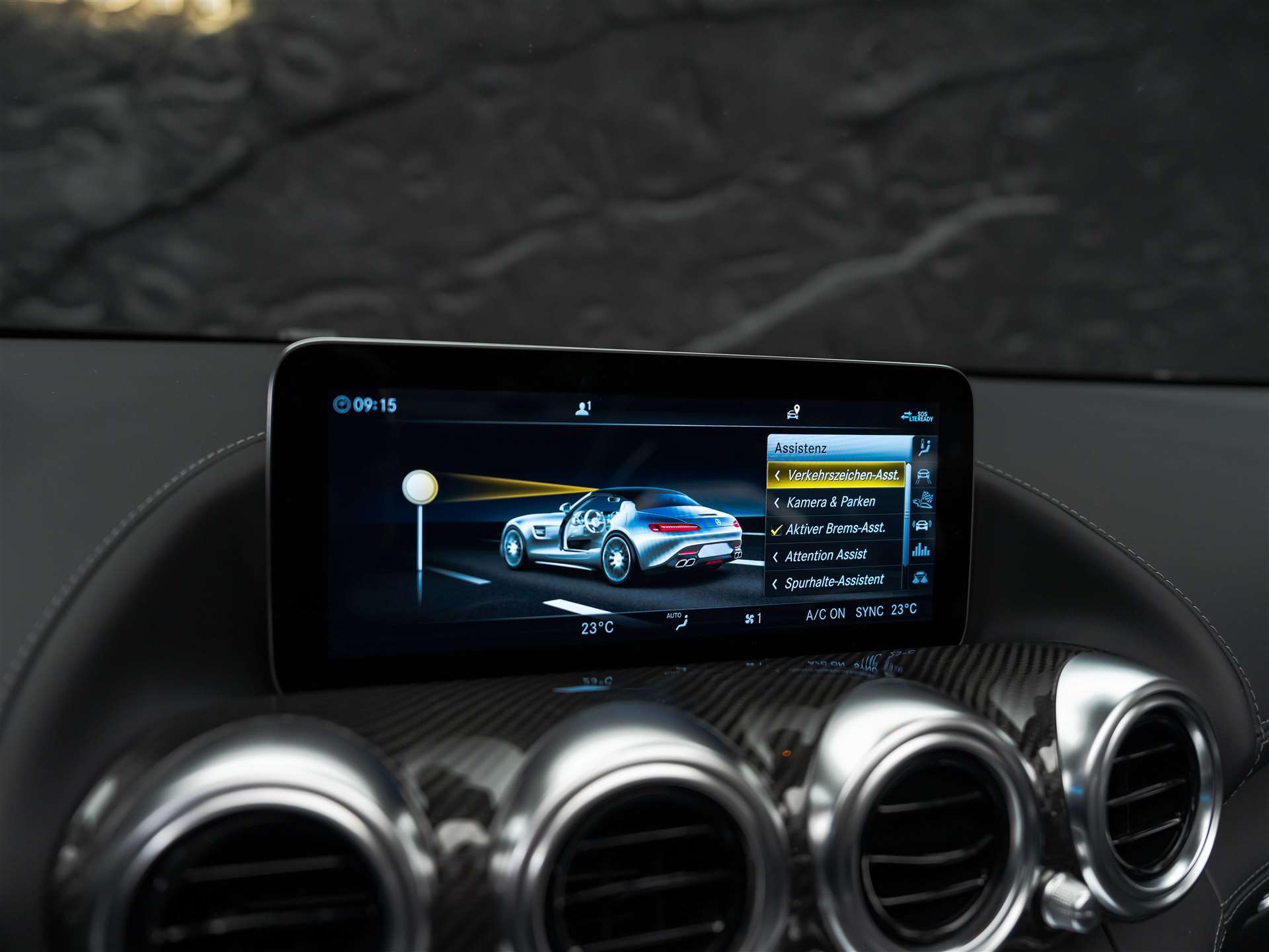 MERCEDES-BENZ AMG GT C Roadster Speedshift DCT *CH-Auto*Keramik*Burmester*Sitzlüftung*MSI+*-image-37