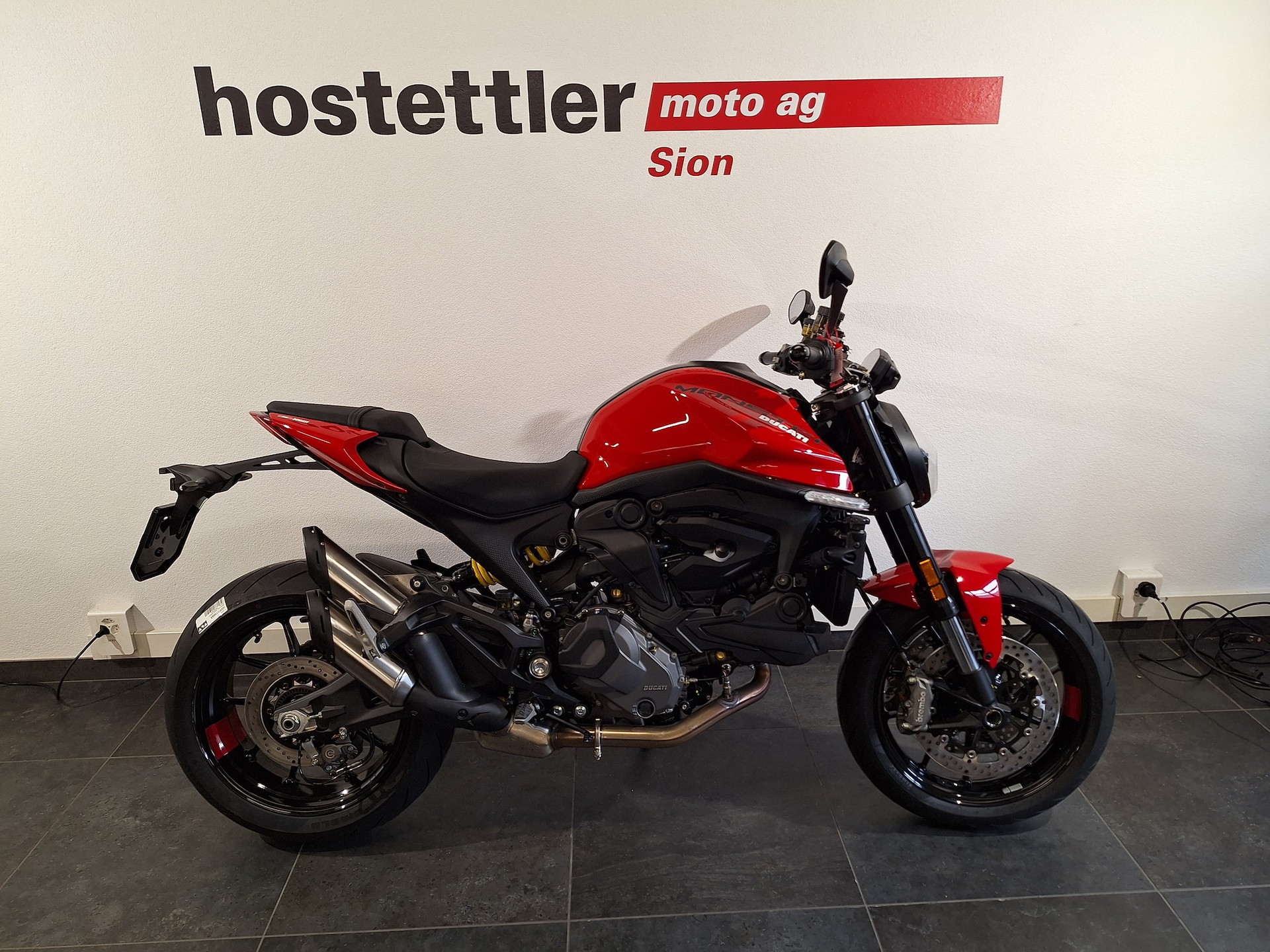 DUCATI Monster-image-2
