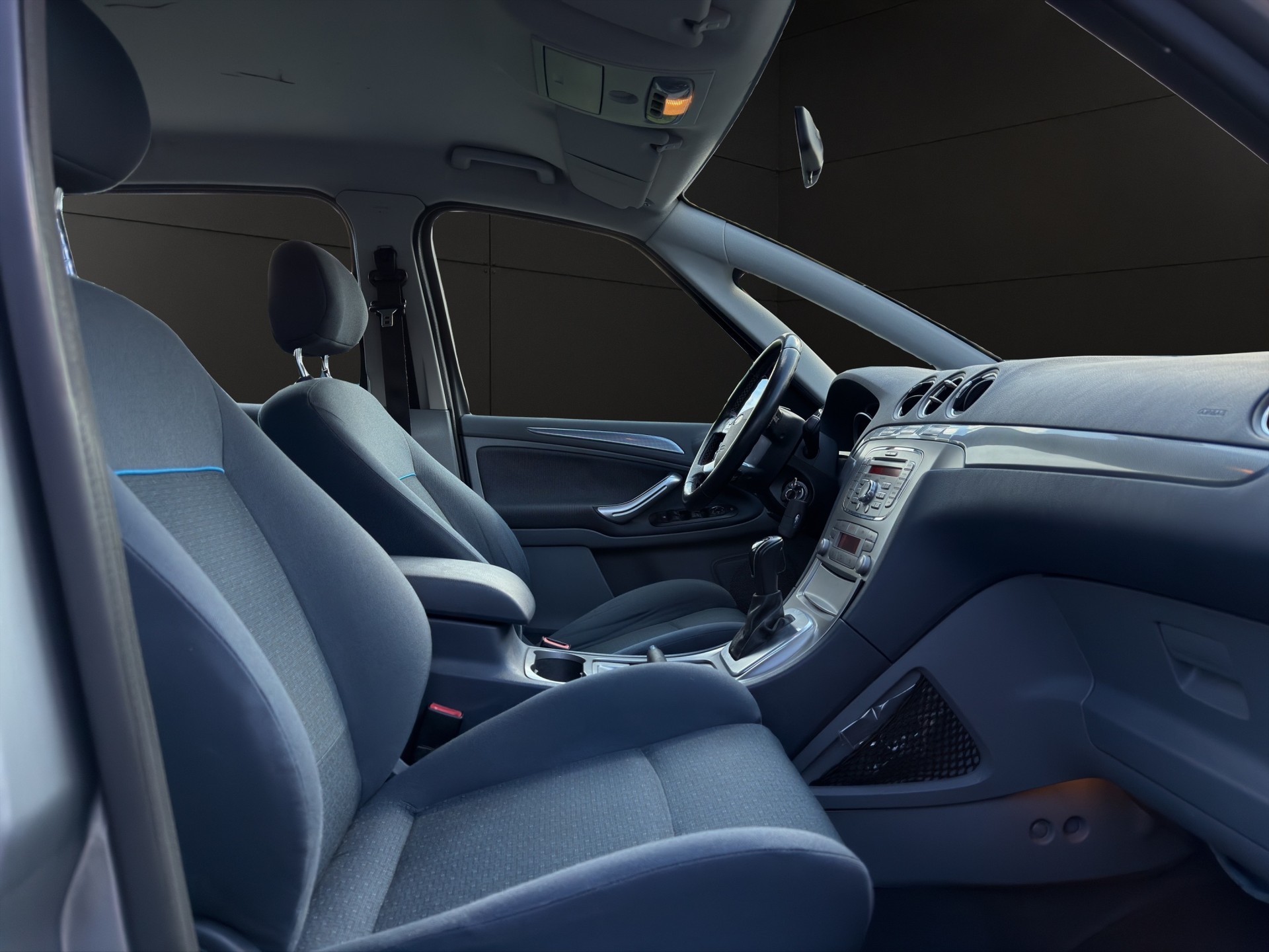 FORD S-Max 2.0 TDCi Titanium Automatic-image-7