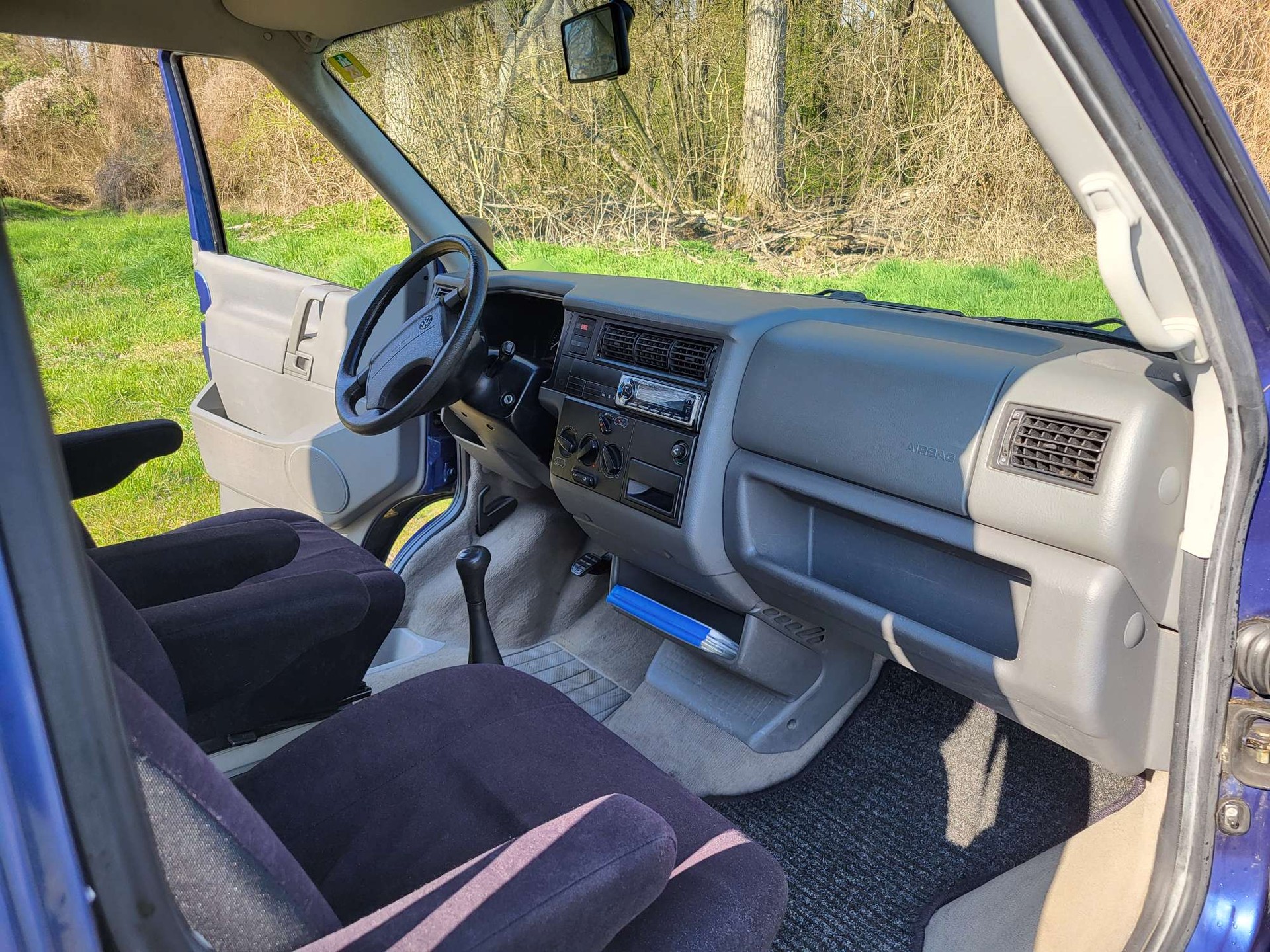 VW T4 VR6 California Coach 140PS 6 Zylinder Benziner frisch ab MFK-image-4