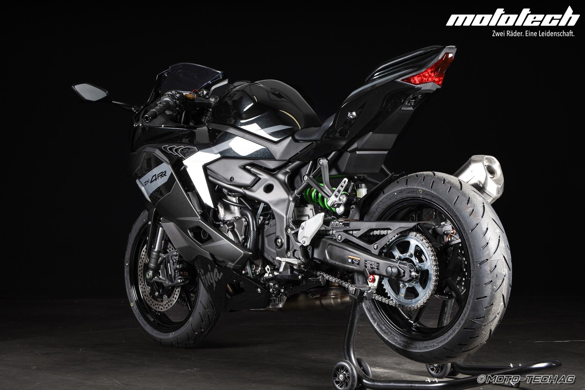 KAWASAKI Ninja ZX-4RR MY26 (35kW)-image-3