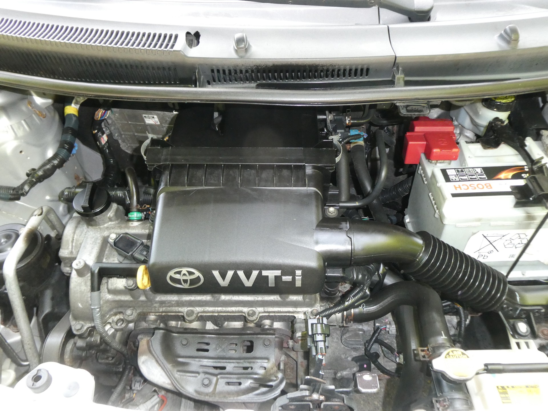 TOYOTA Yaris 1.3 Linea Sol-image-12