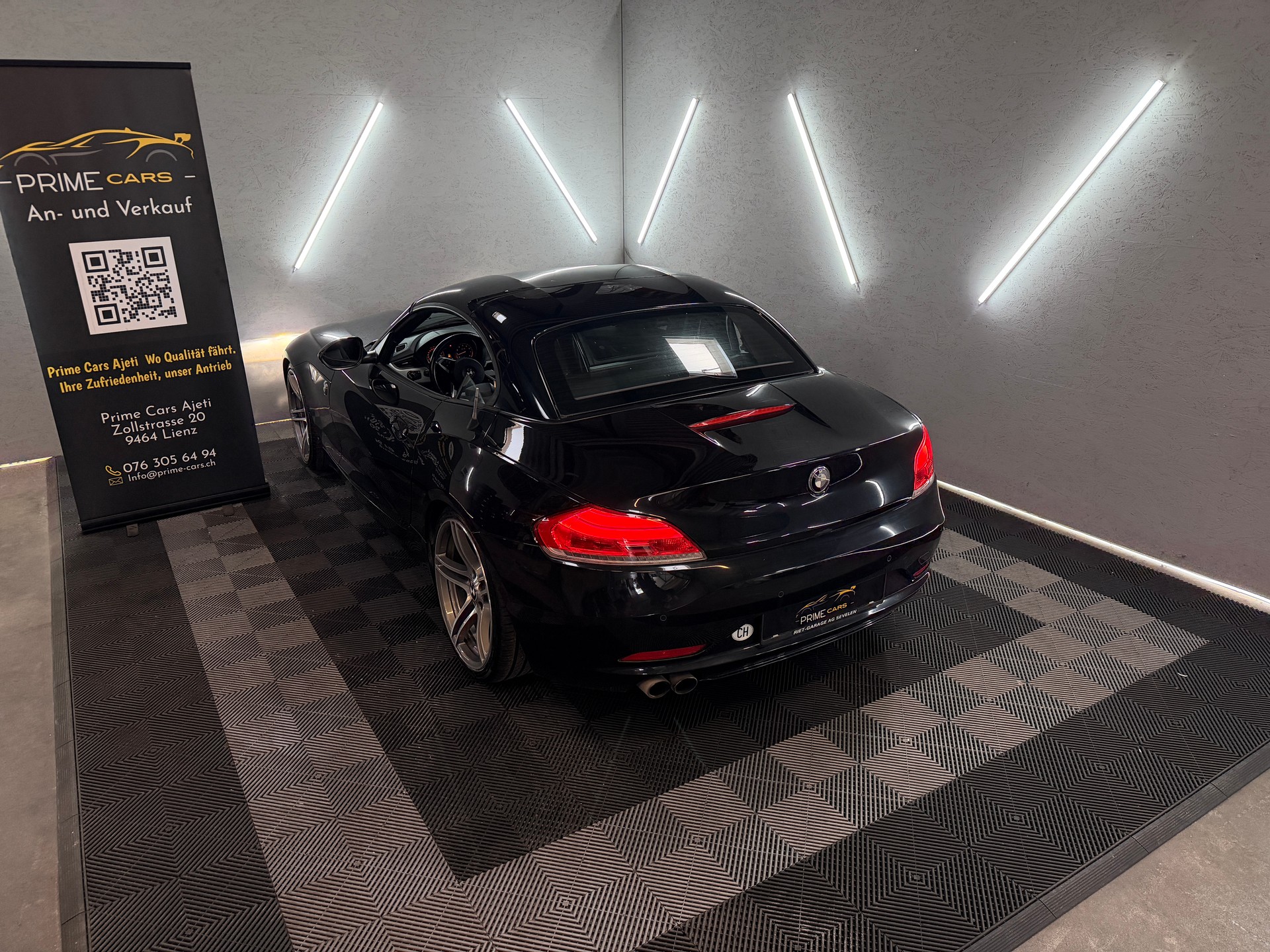 BMW Z4 sDrive23i-image-11