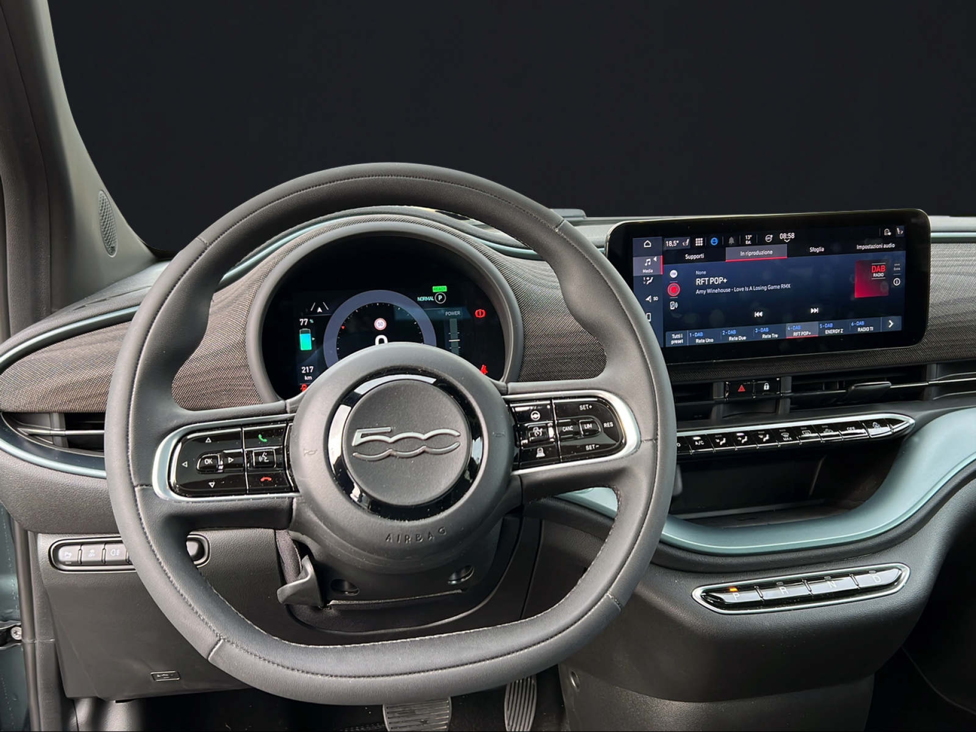 FIAT 500 Armani-image-8