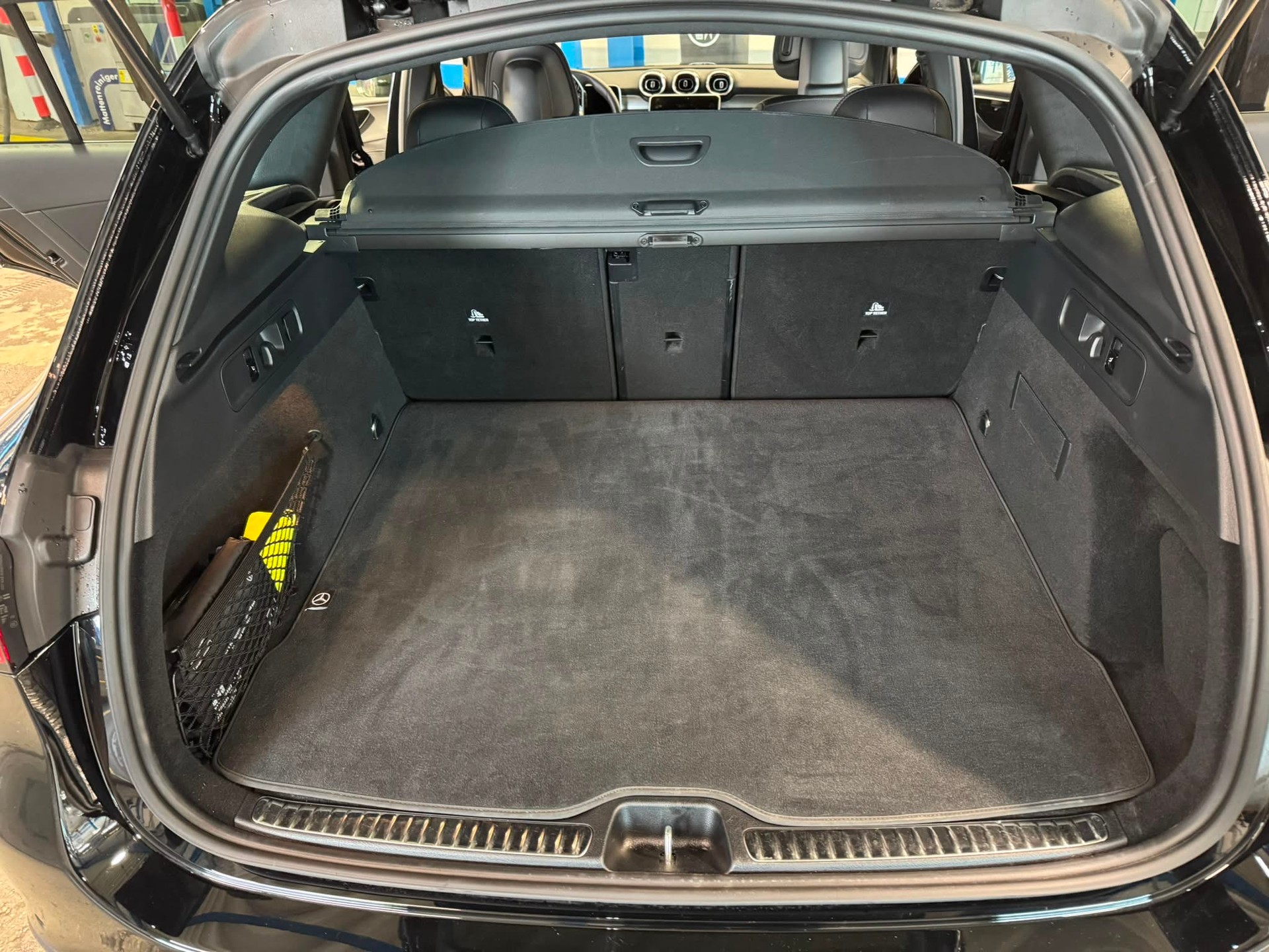 MERCEDES-BENZ GLC 200 d Avantgarde 4matic-image-8