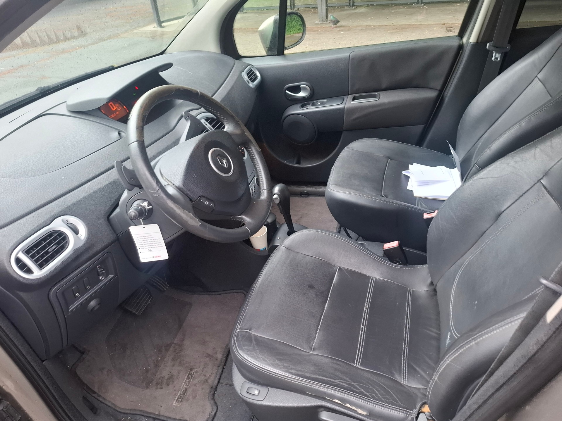 RENAULT Modus 1.6 16V Dynamique Automatic-image-10