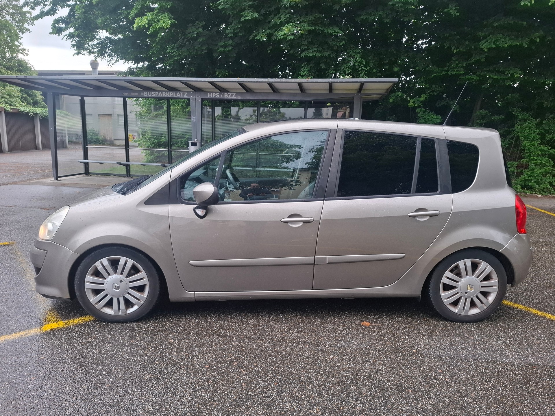 RENAULT Modus 1.6 16V Dynamique Automatic-image-3