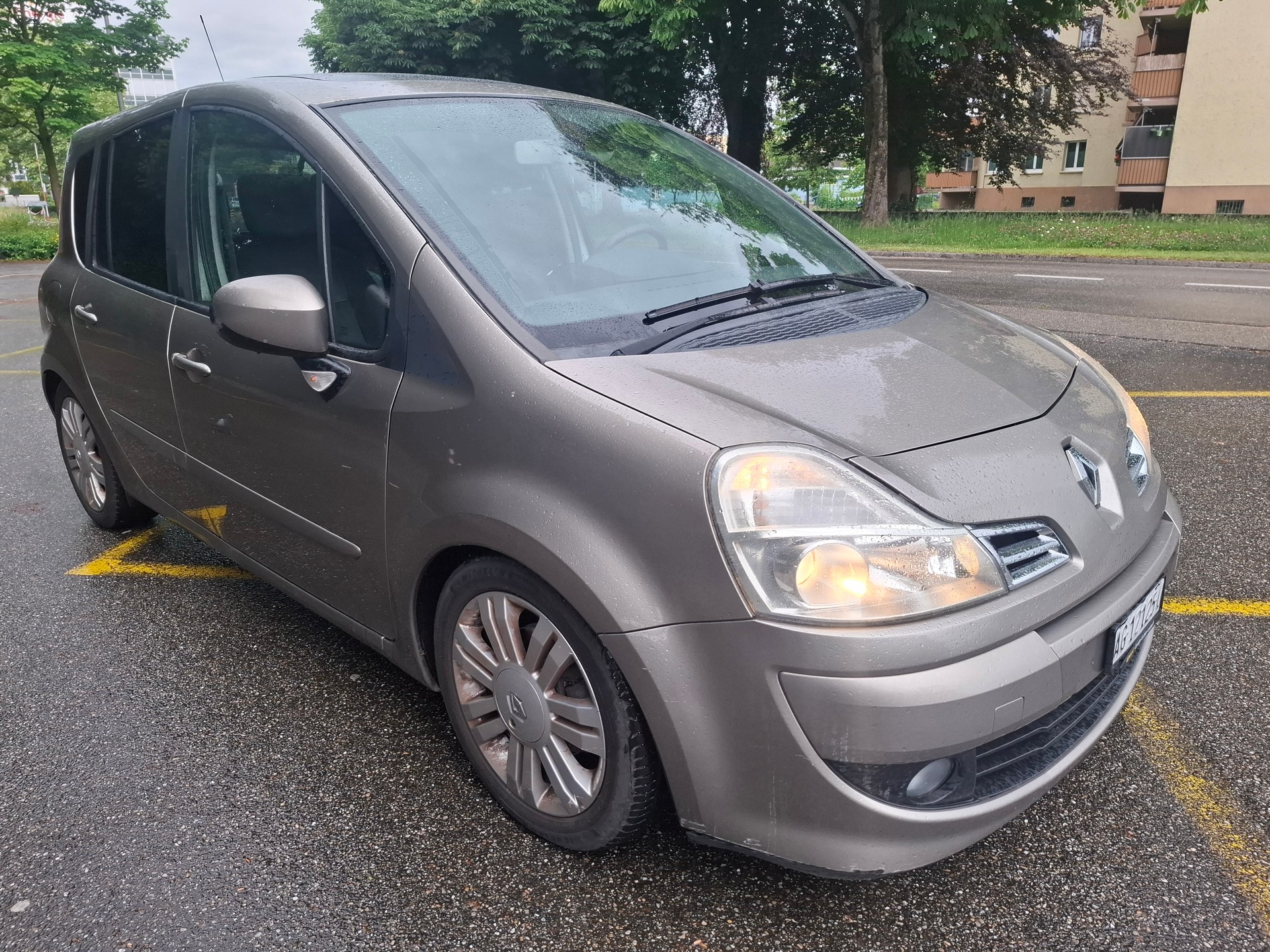 RENAULT Modus 1.6 16V Dynamique Automatic-image-1