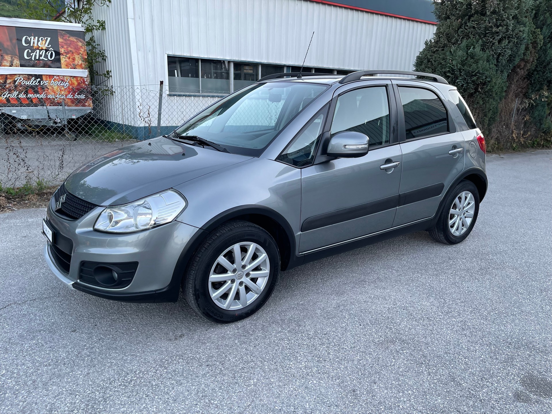 SUZUKI SX4 1.6 16V GL Top Barry 4WD-image-8