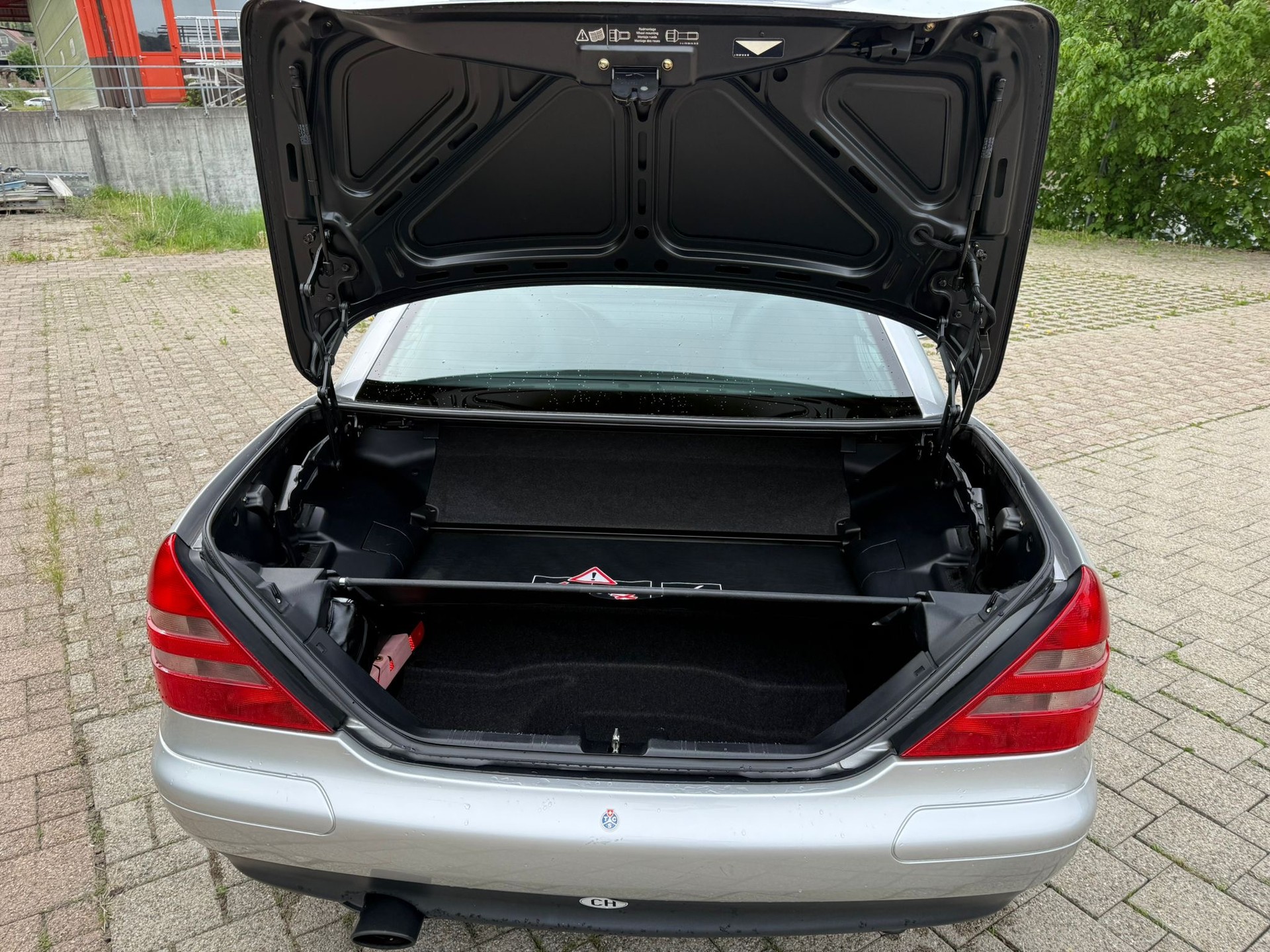 MERCEDES-BENZ SLK 200-image-13