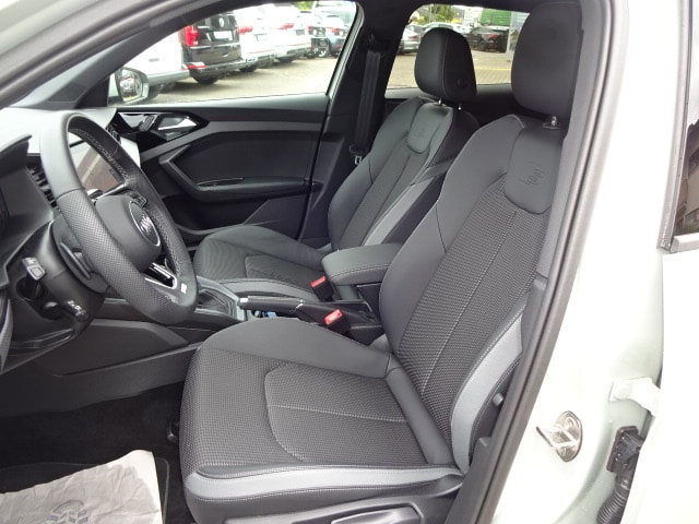 AUDI A1 Sportback 30 TFSI Attraction S-tronic-image-10