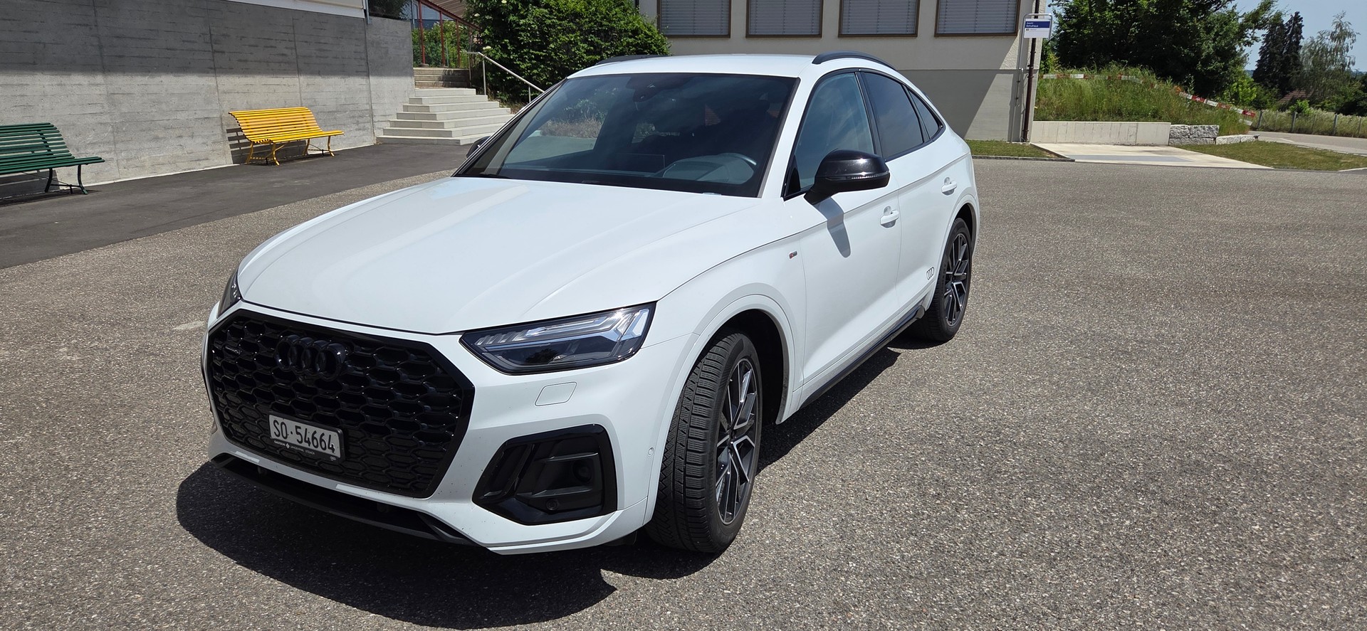 AUDI Q5 SB 40 TDI Black Edition quattro S-Tronic-image-1