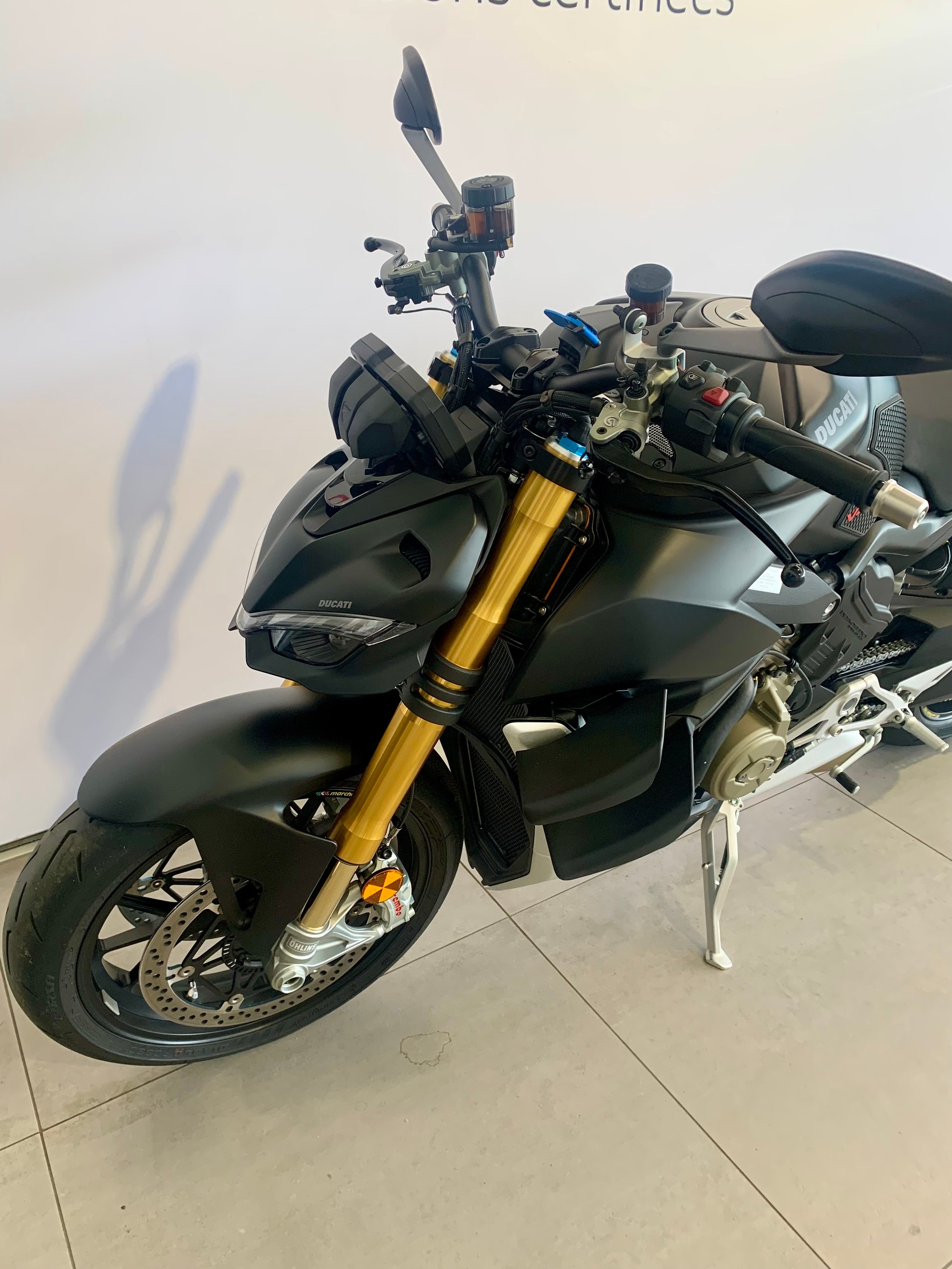 DUCATI Streetfighter V4 S-image-6