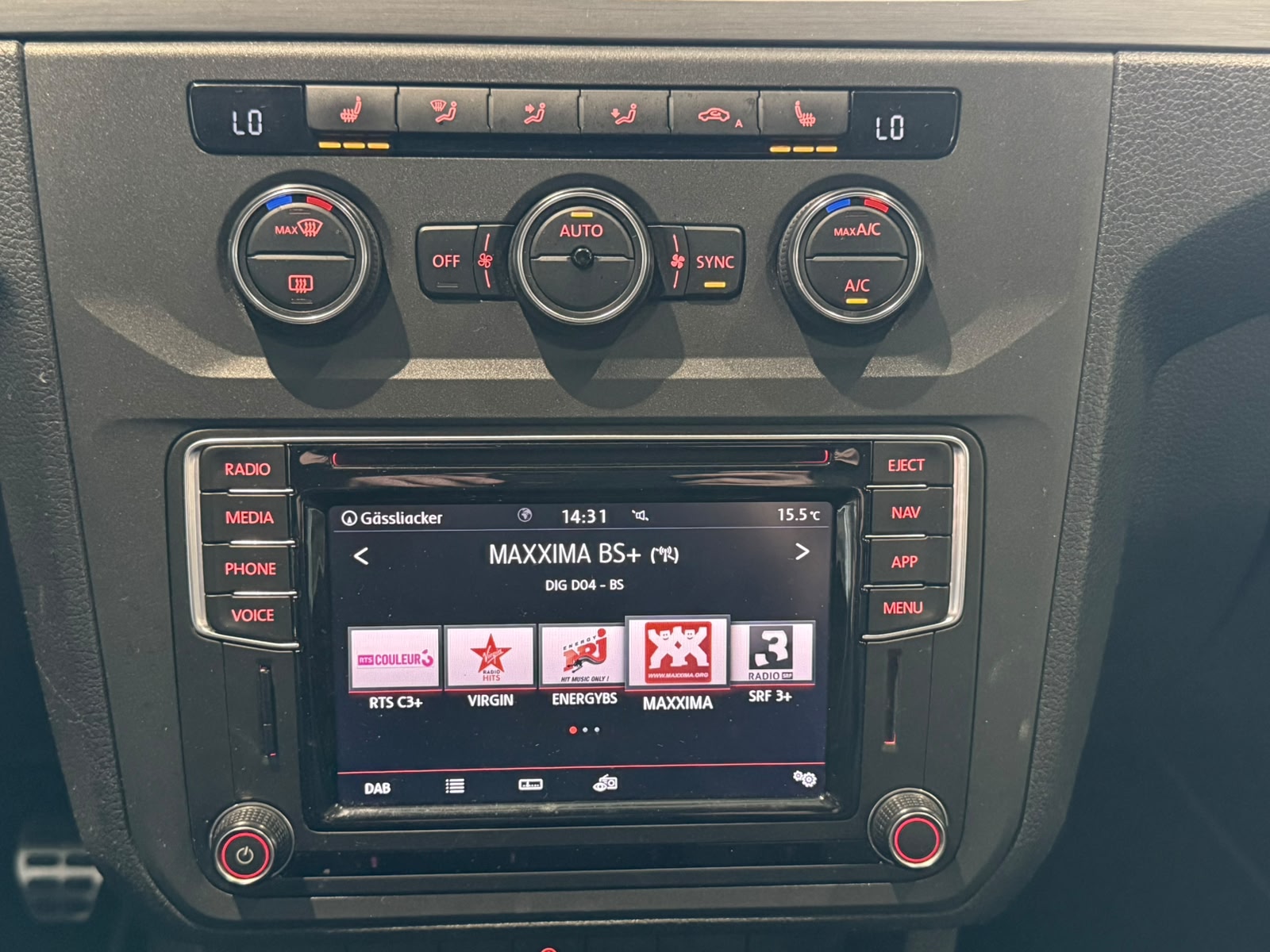 VW Caddy 1.0 TSI Trendline-image-12
