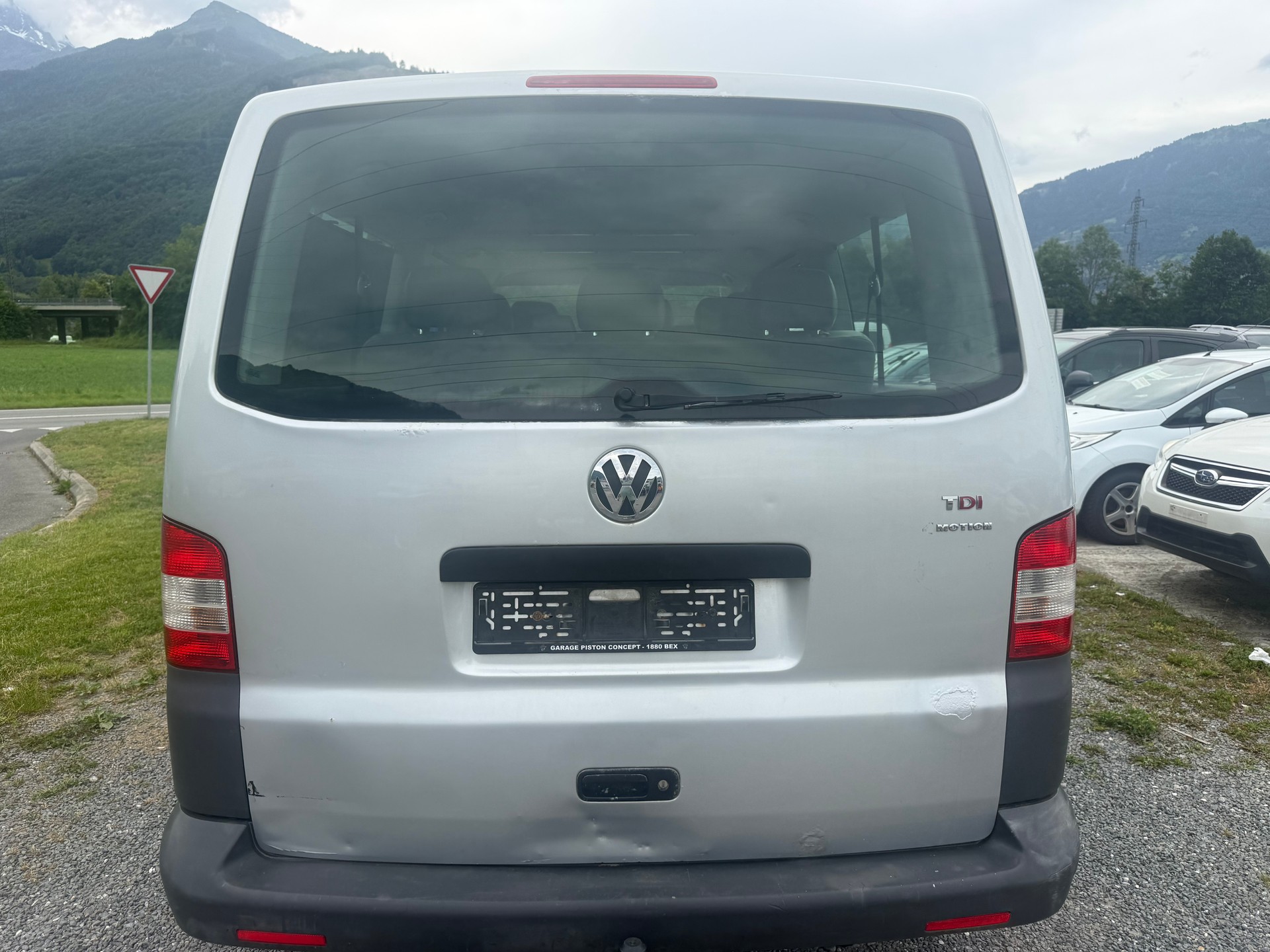 VW T5 Caravelle Comfort 2.5TDI PD 4M-image-3