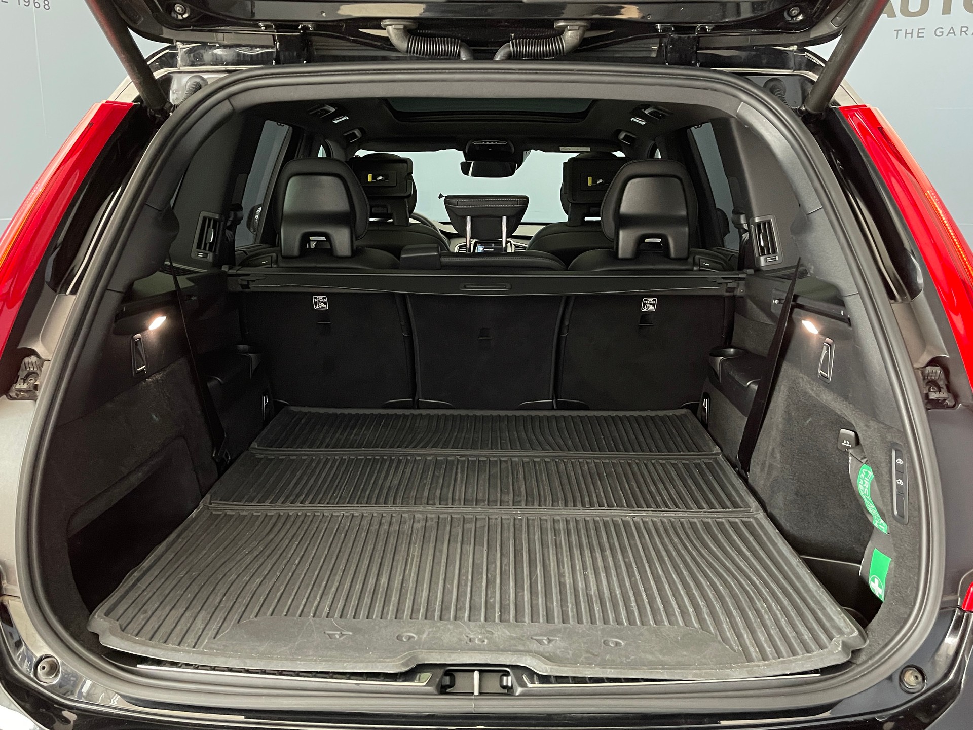 VOLVO XC90 2.0 T8 TE R-Design 7P. eAWD-image-6