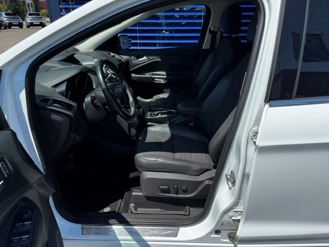 FORD Kuga 2.0 TDCi Titanium S 4WD PowerShift-image-4
