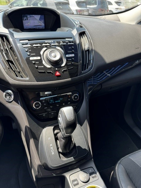 FORD Kuga 2.0 TDCi Titanium S 4WD PowerShift-image-6