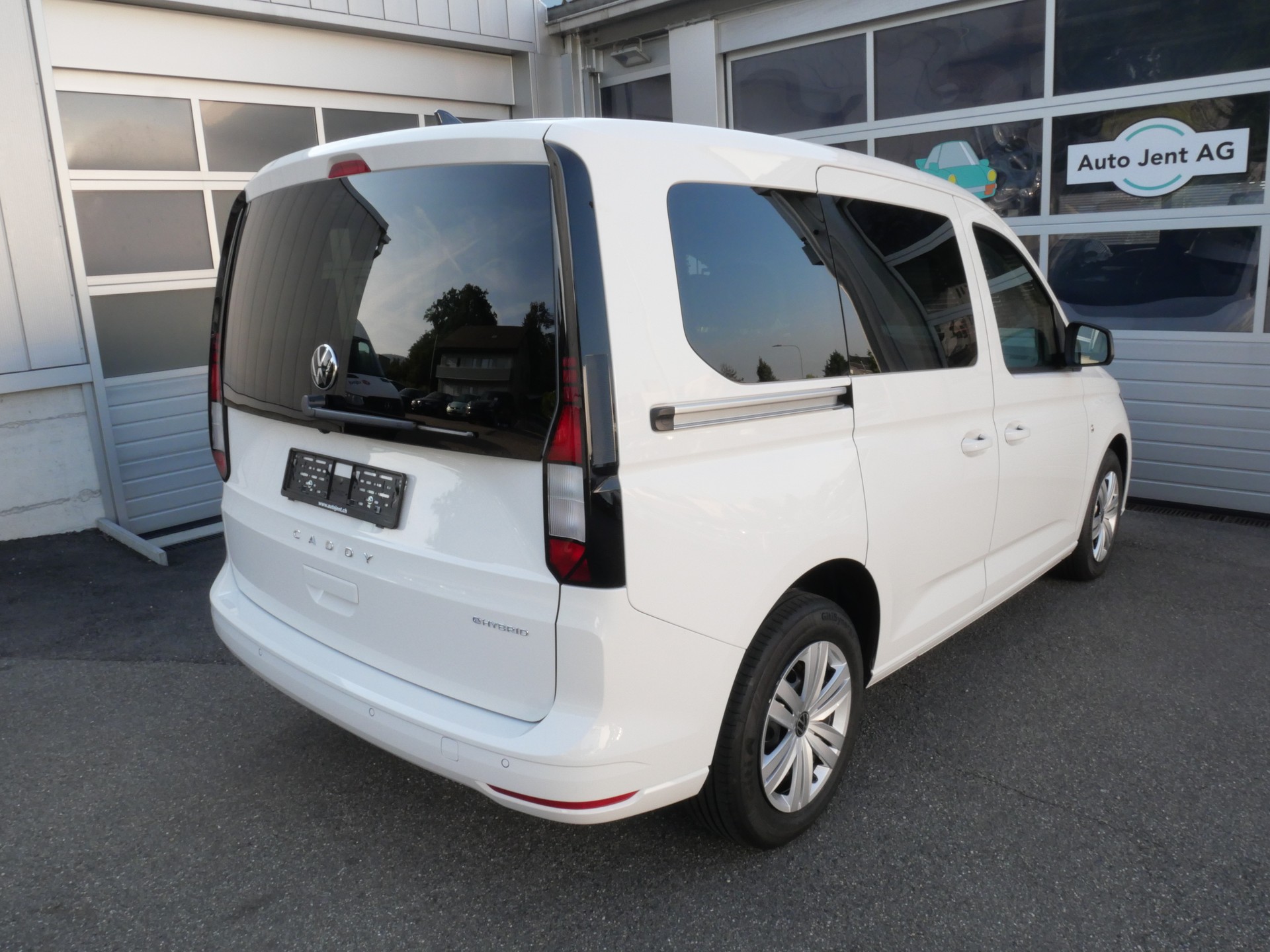 VW Caddy 1.5 TSI Plug in Hybrid DSG *5 Jahre Garantie*-image-5
