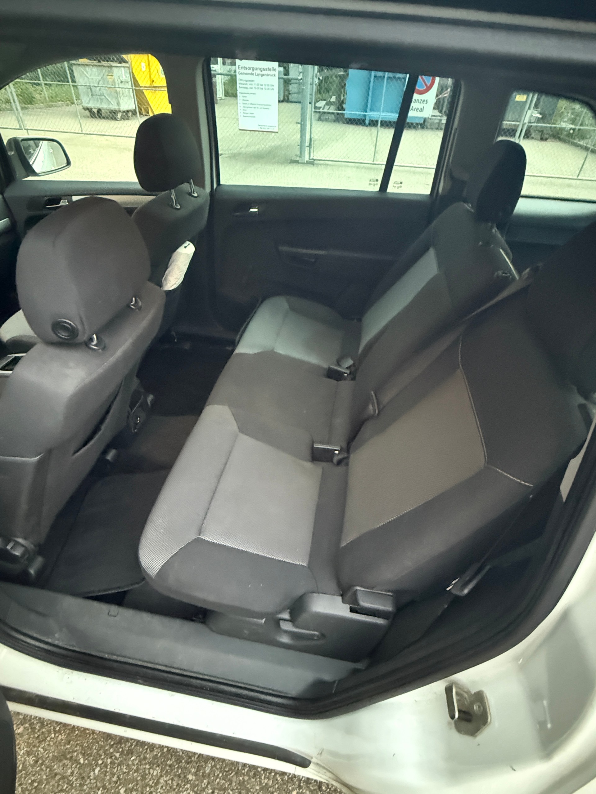 OPEL Zafira 1.6i 16V Turbo CNG Edition-image-8