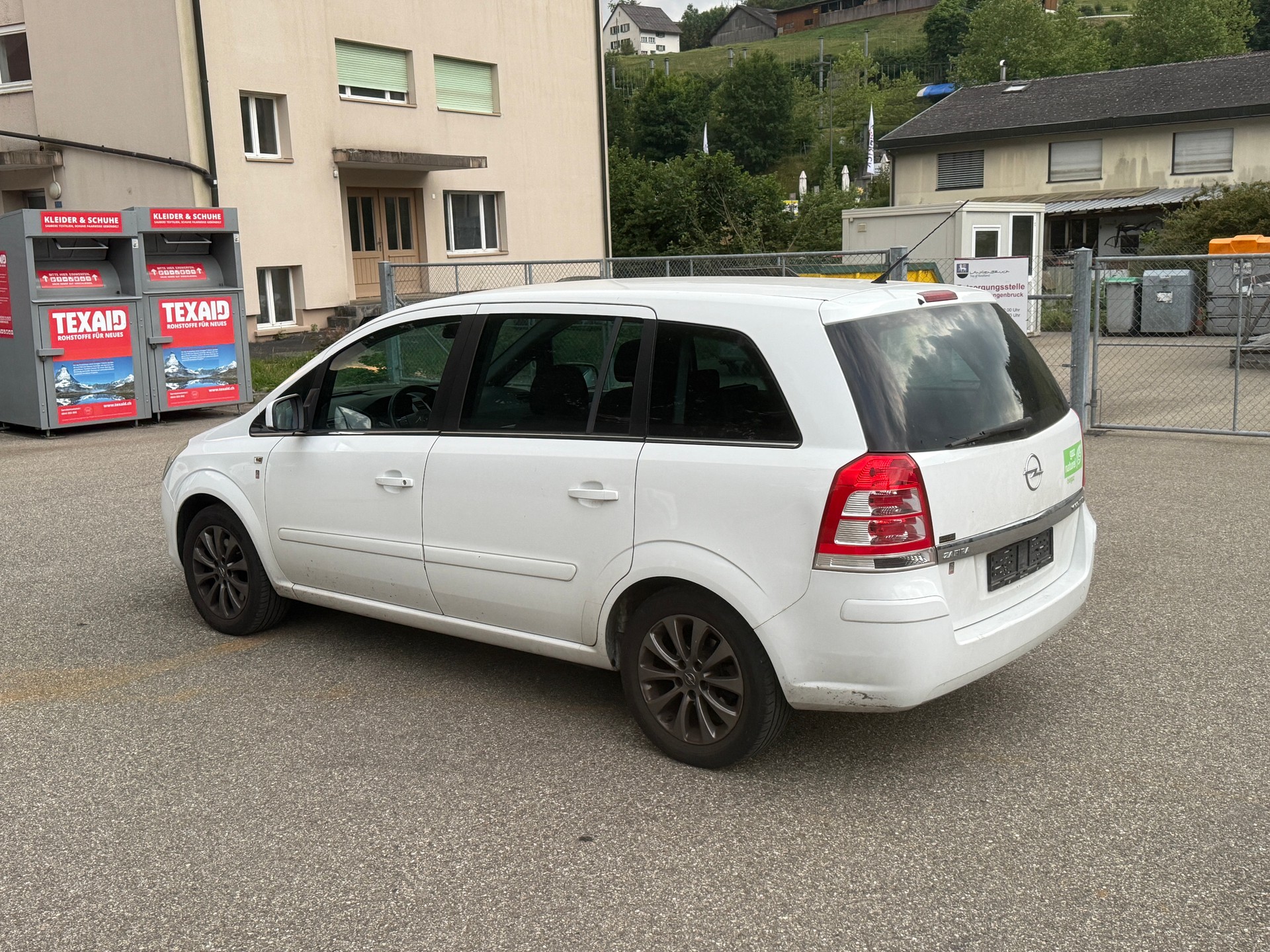 OPEL Zafira 1.6i 16V Turbo CNG Edition-image-2