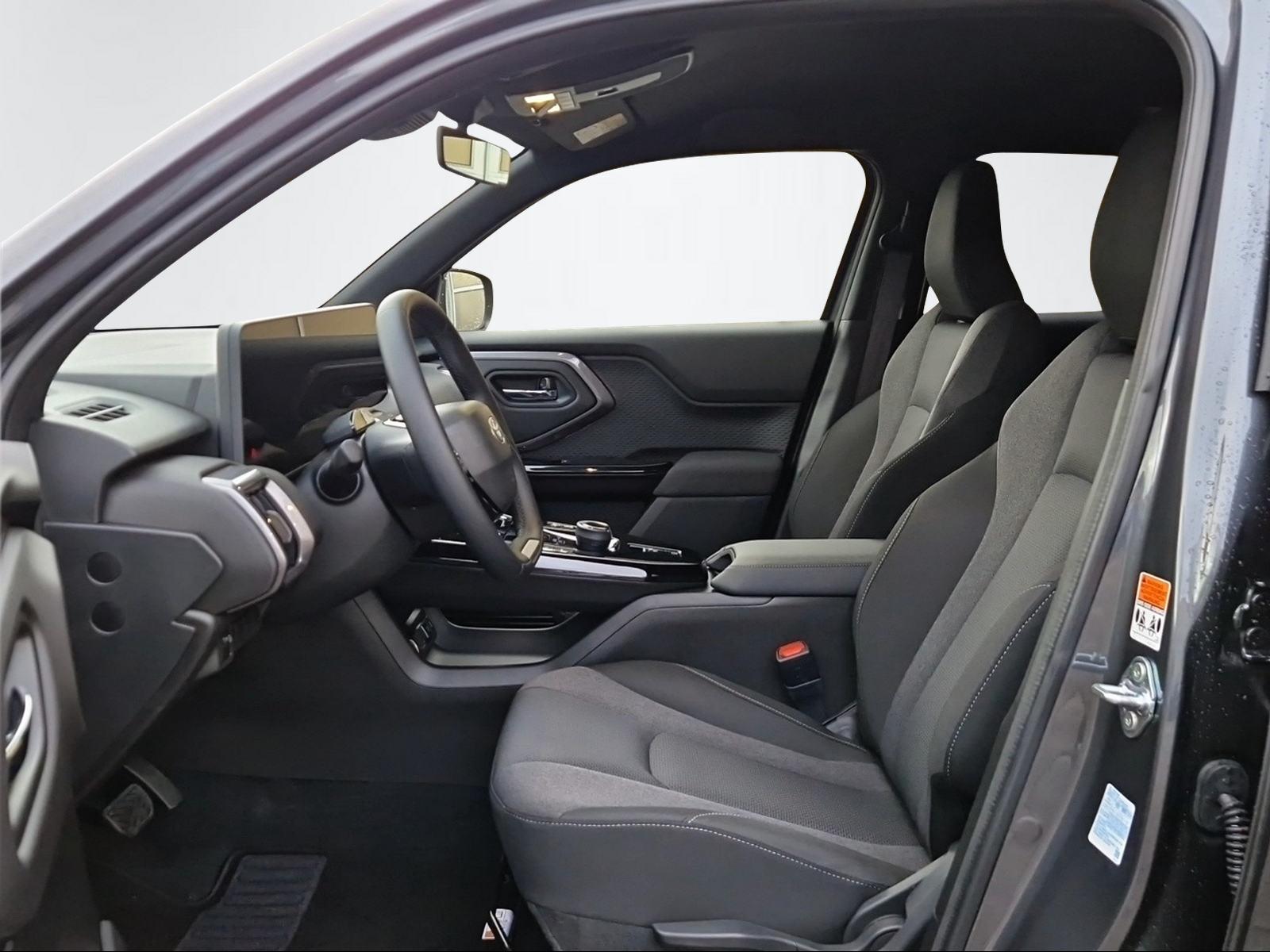 TOYOTA Urban Cruiser Comfort-showroom-element-2
