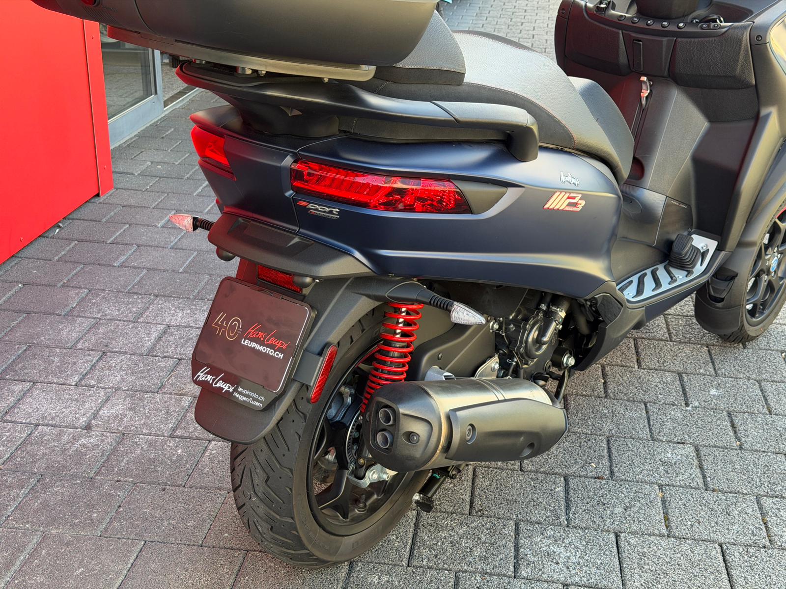 PIAGGIO MP3 500 Sport Advanced ABS/ASR-image-9