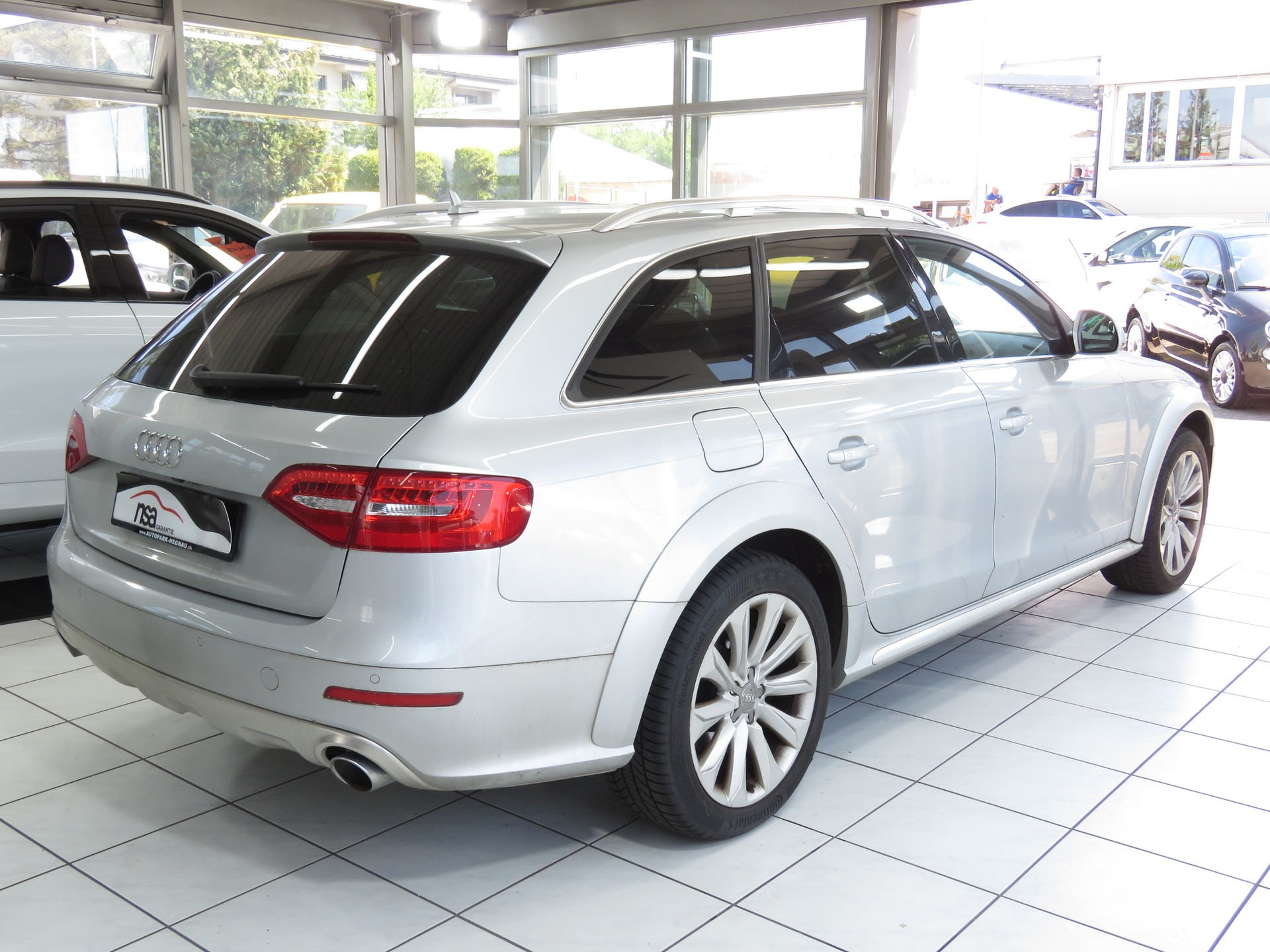 AUDI A4 allroad 3.0 TDI Quattro S-tronic (Automat) Fixpreis !!!-showroom-element-3