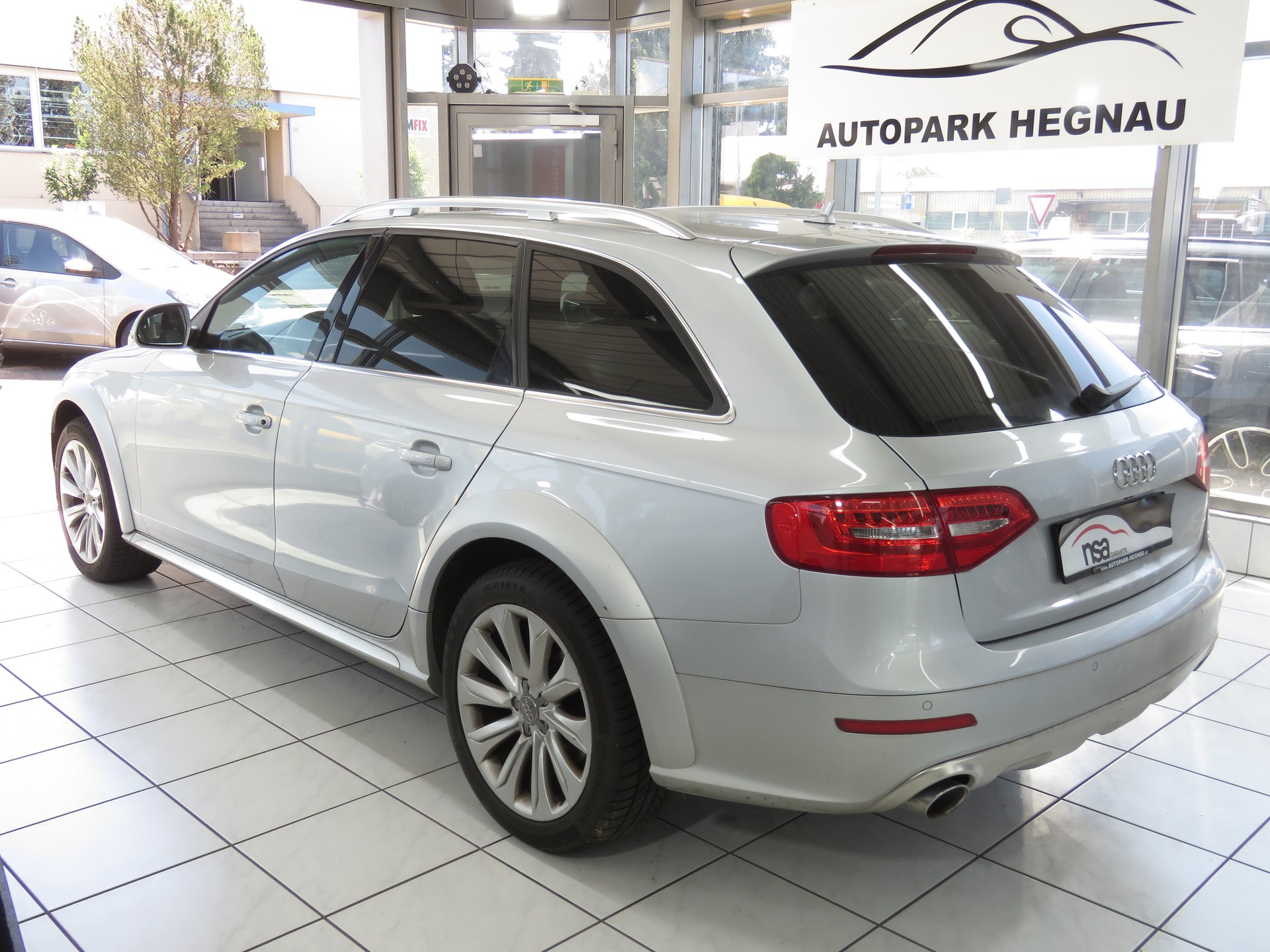 AUDI A4 allroad 3.0 TDI Quattro S-tronic (Automat) Fixpreis !!!-image-5
