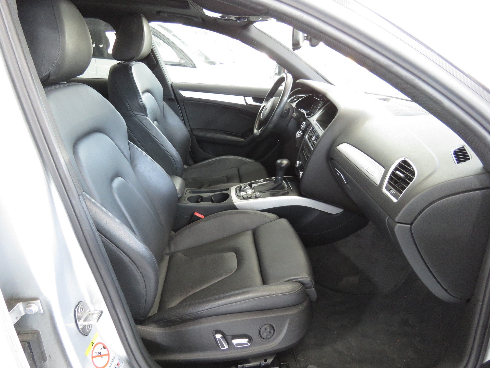 AUDI A4 allroad 3.0 TDI Quattro S-tronic (Automat) Fixpreis !!!-image-12