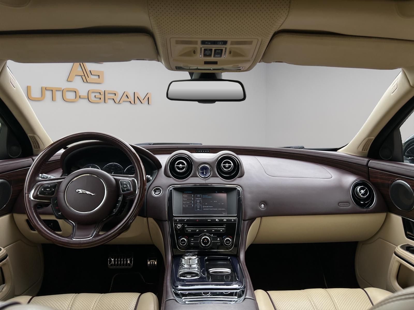 JAGUAR XJ LWB 5.0 V8 S/C Supersport Automatic-image-13