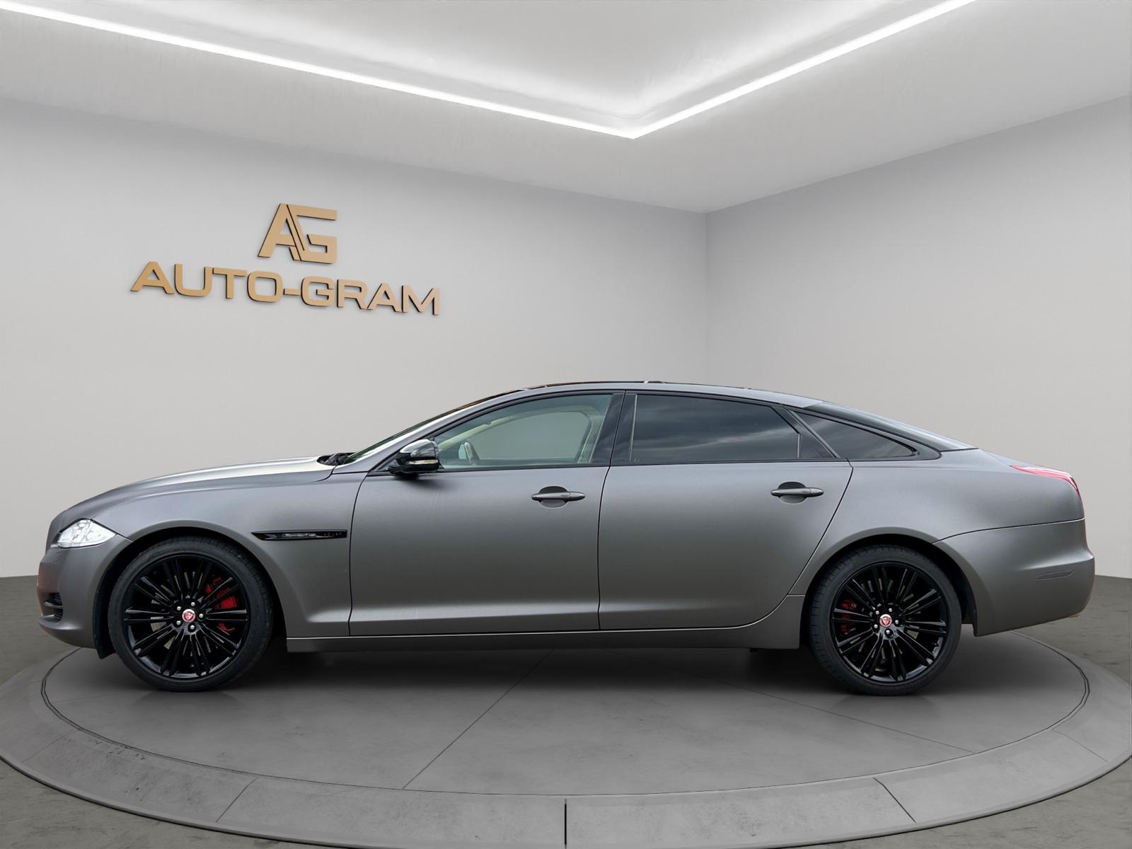 JAGUAR XJ LWB 5.0 V8 S/C Supersport Automatic-showroom-element-1